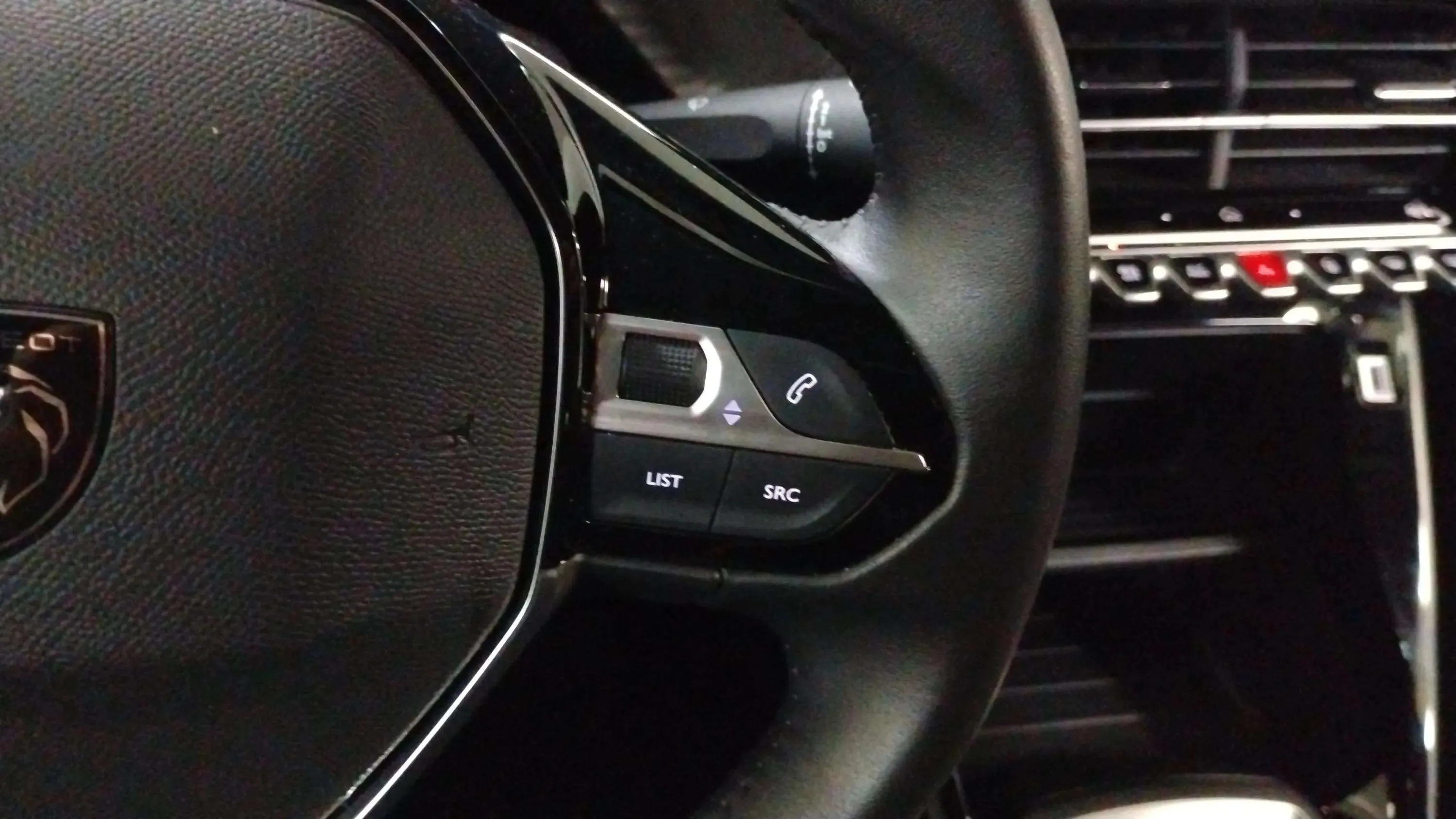 Peugeot 208 Active PureTech 100 - foto 20