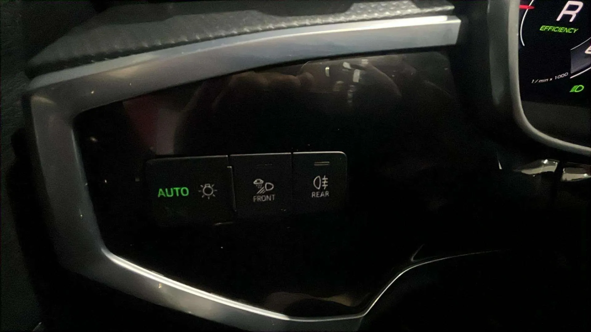 Audi Q3 40 TDI S tronic quattro S Line - foto 24