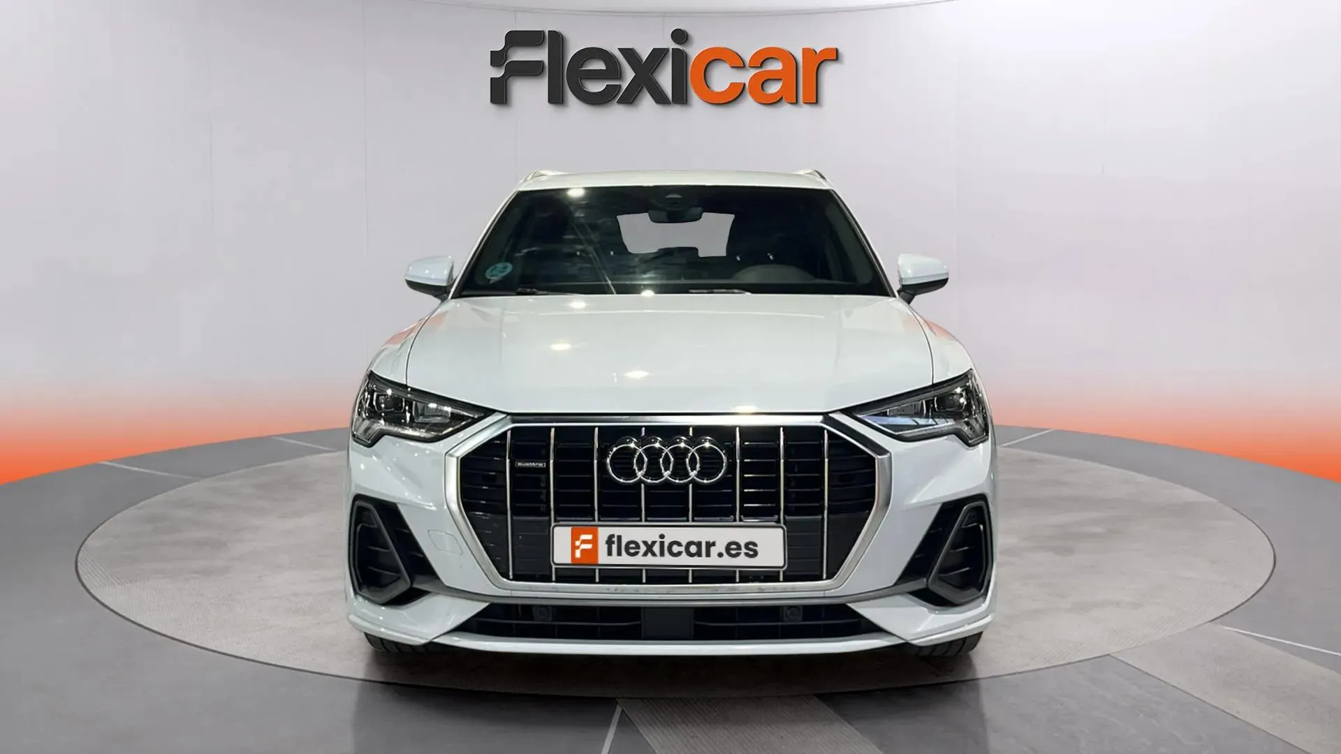 Audi Q3 40 TDI S tronic quattro S Line - foto 2