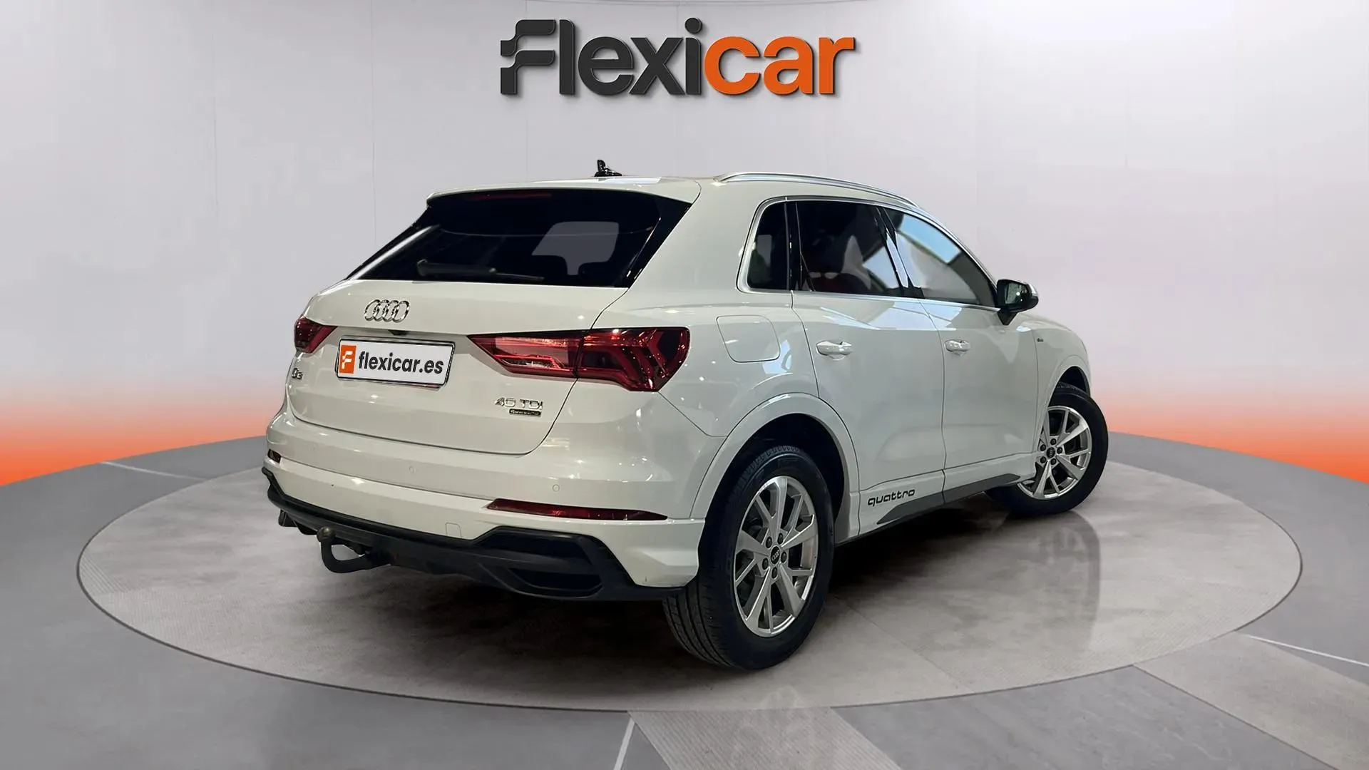 Audi Q3 40 TDI S tronic quattro S Line - foto 7