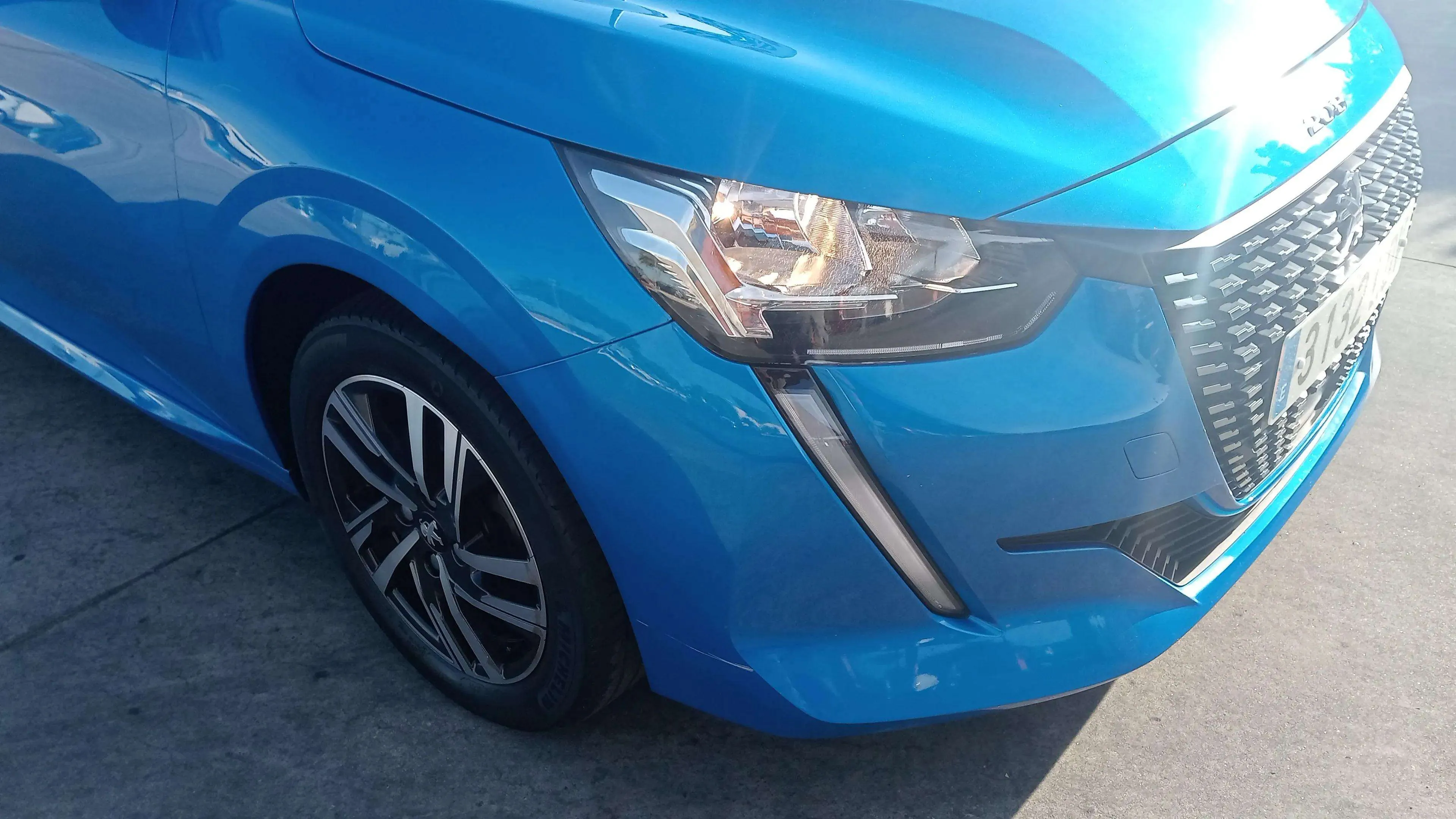 Peugeot 208 PureTech Allure - foto 14