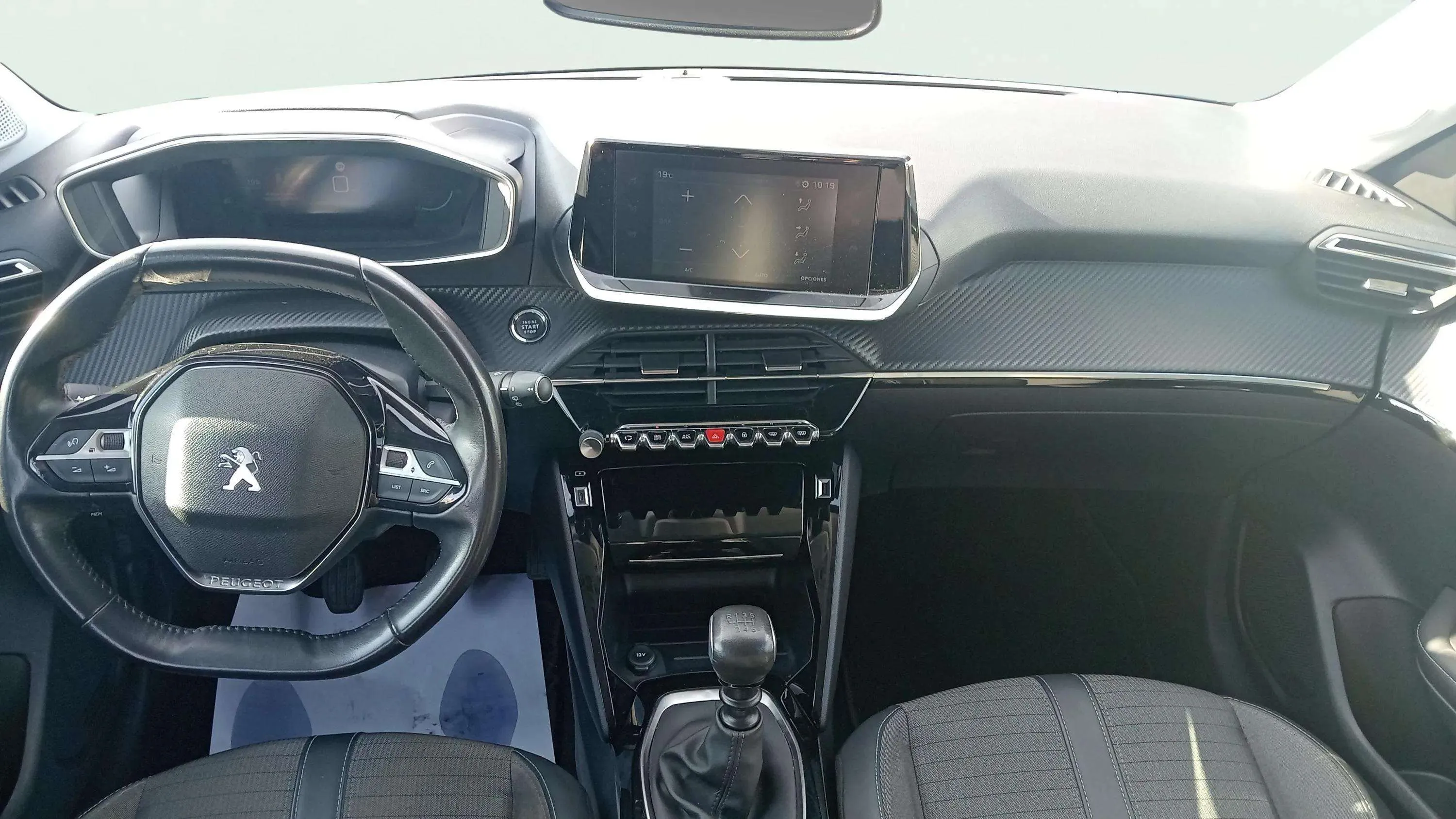 Peugeot 208 PureTech Allure - foto 16