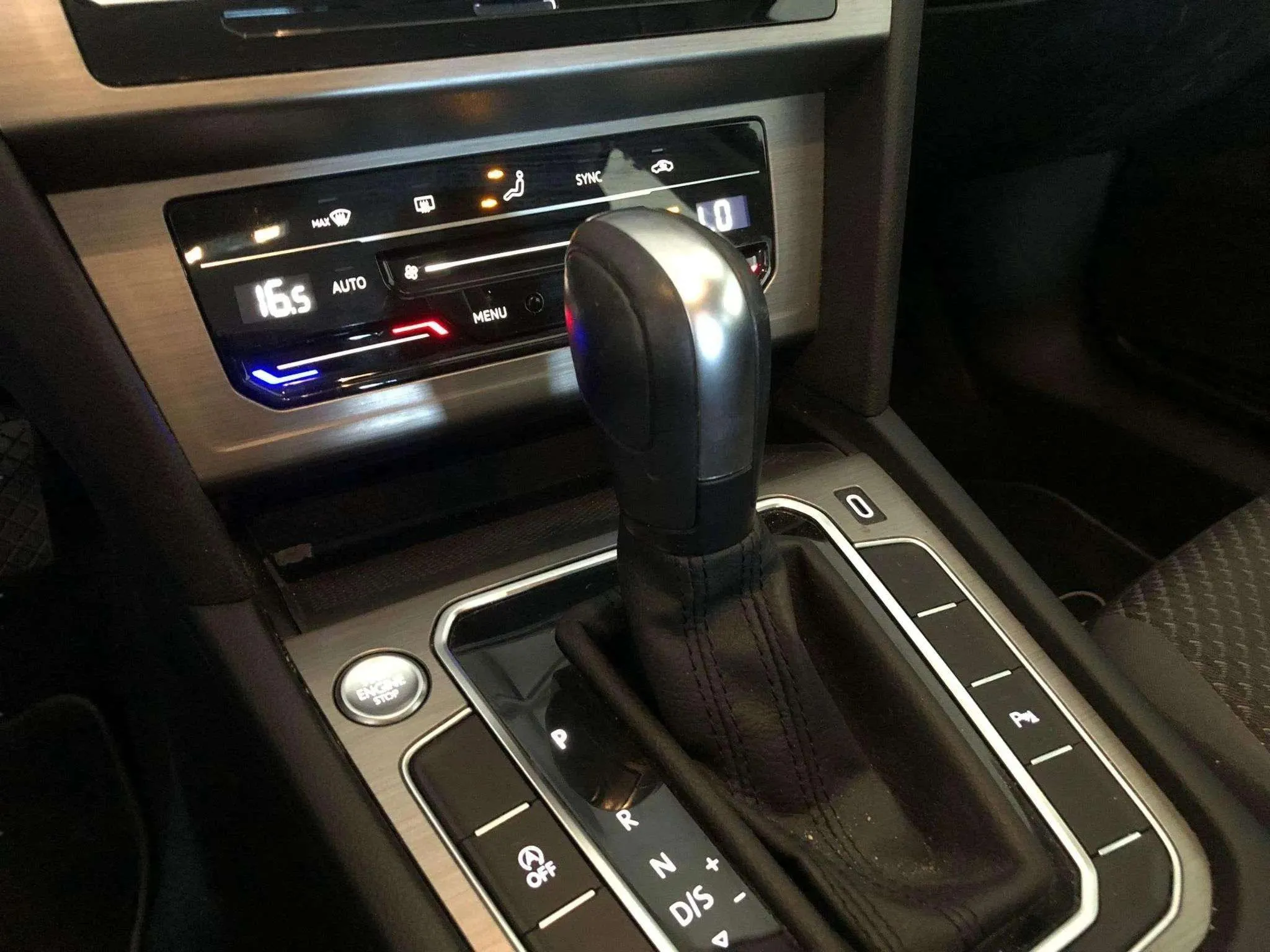 Volkswagen Passat Variant 2.0 TDI DSG - foto 10