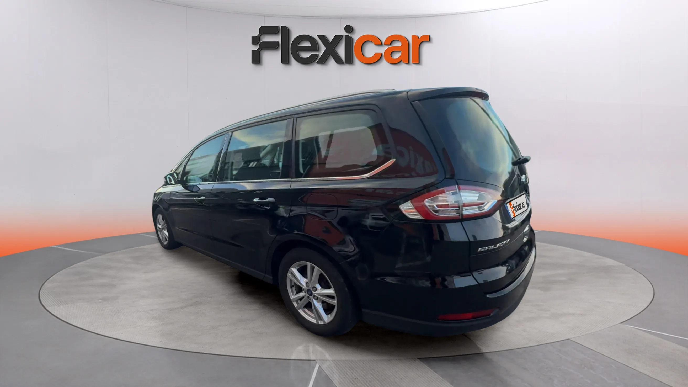 Ford Galaxy 2.0 TDCi Titanium - foto 5