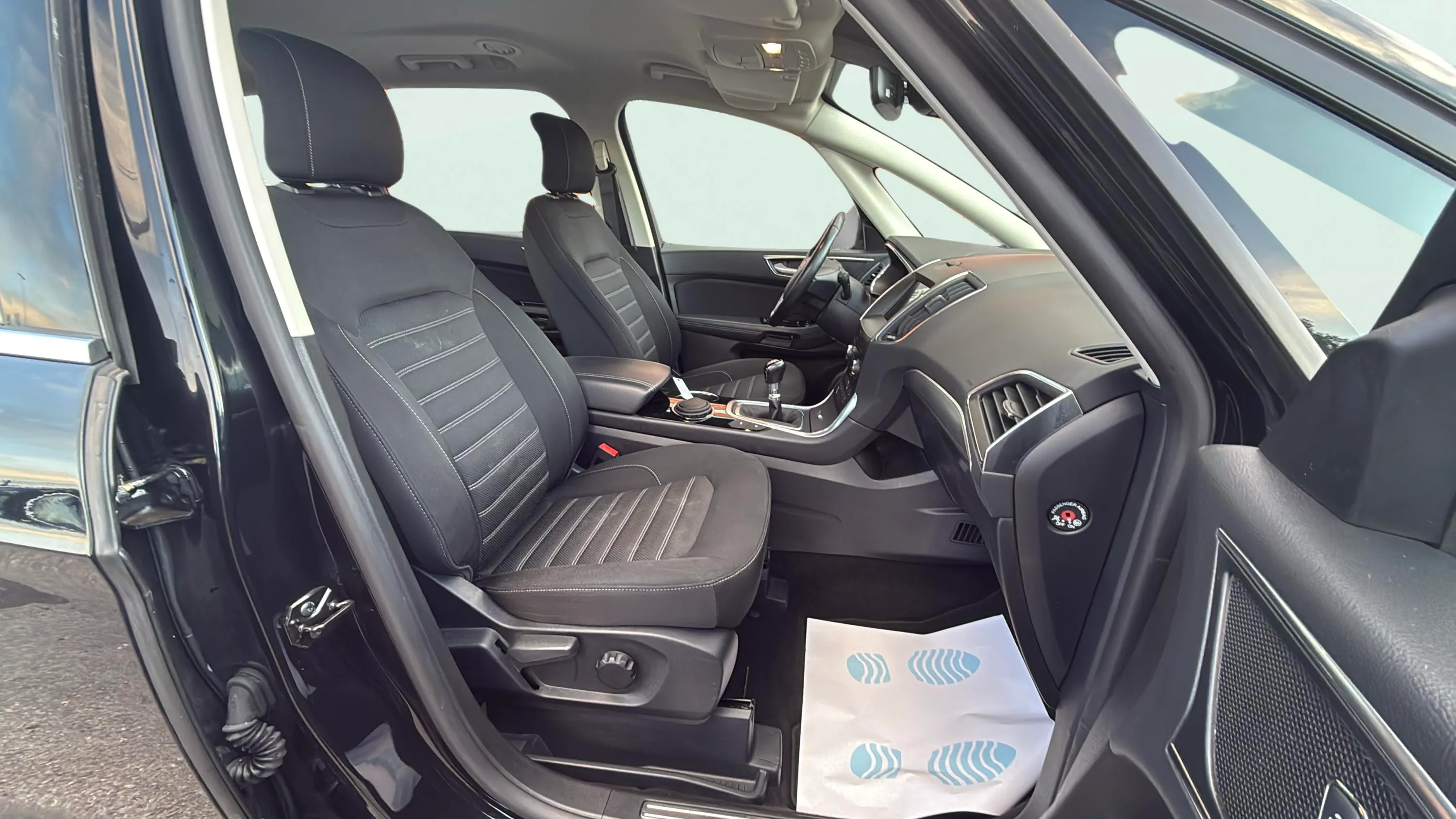 Ford Galaxy 2.0 TDCi Titanium - foto 22
