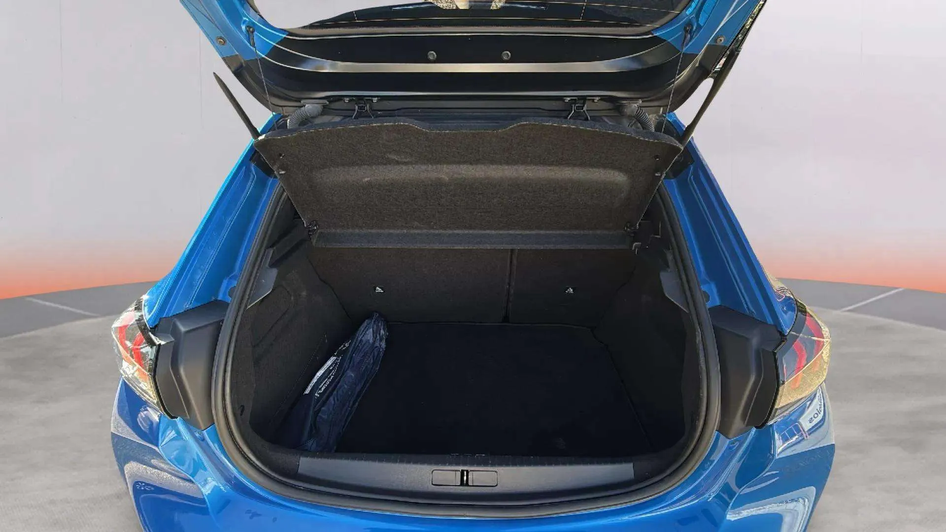 Peugeot 208 PureTech GT Line - foto 11