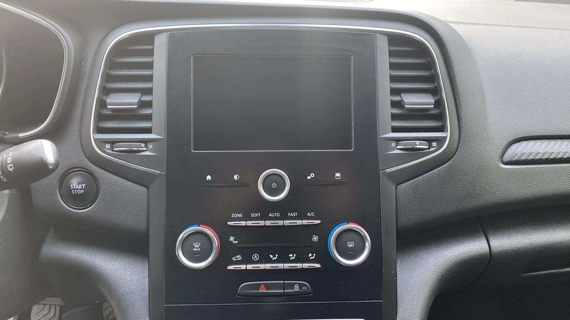 Renault Mégane Limited TCe GPF - foto 15