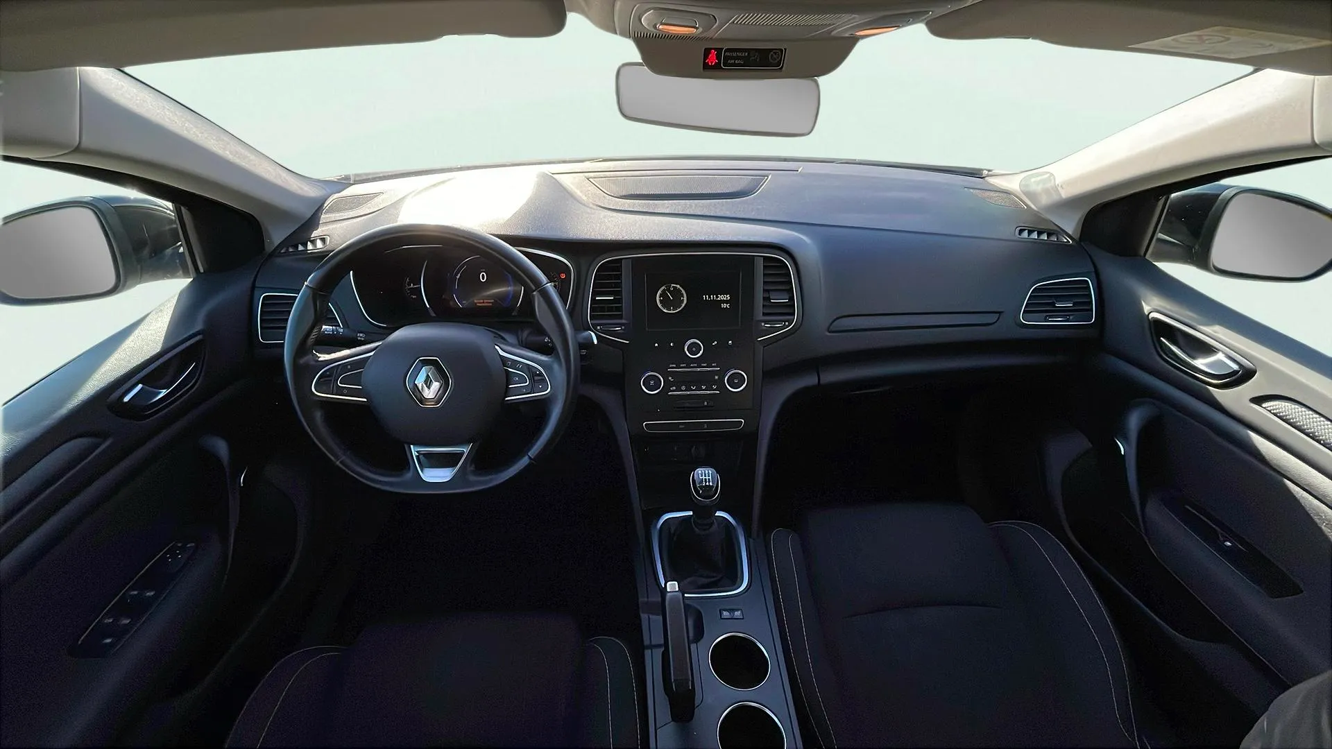 Renault Mégane Limited TCe GPF - foto 11