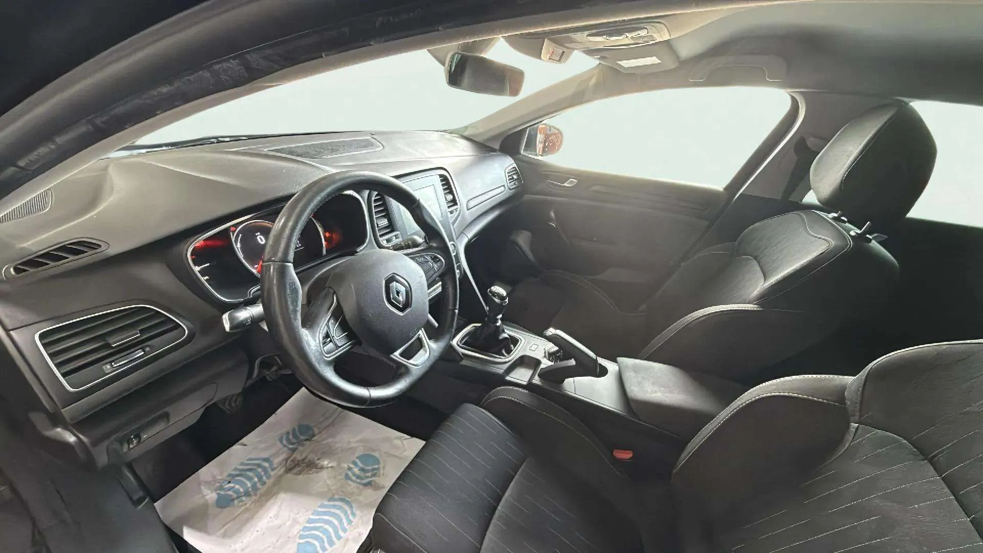 Renault Mégane Limited TCe GPF - foto 7