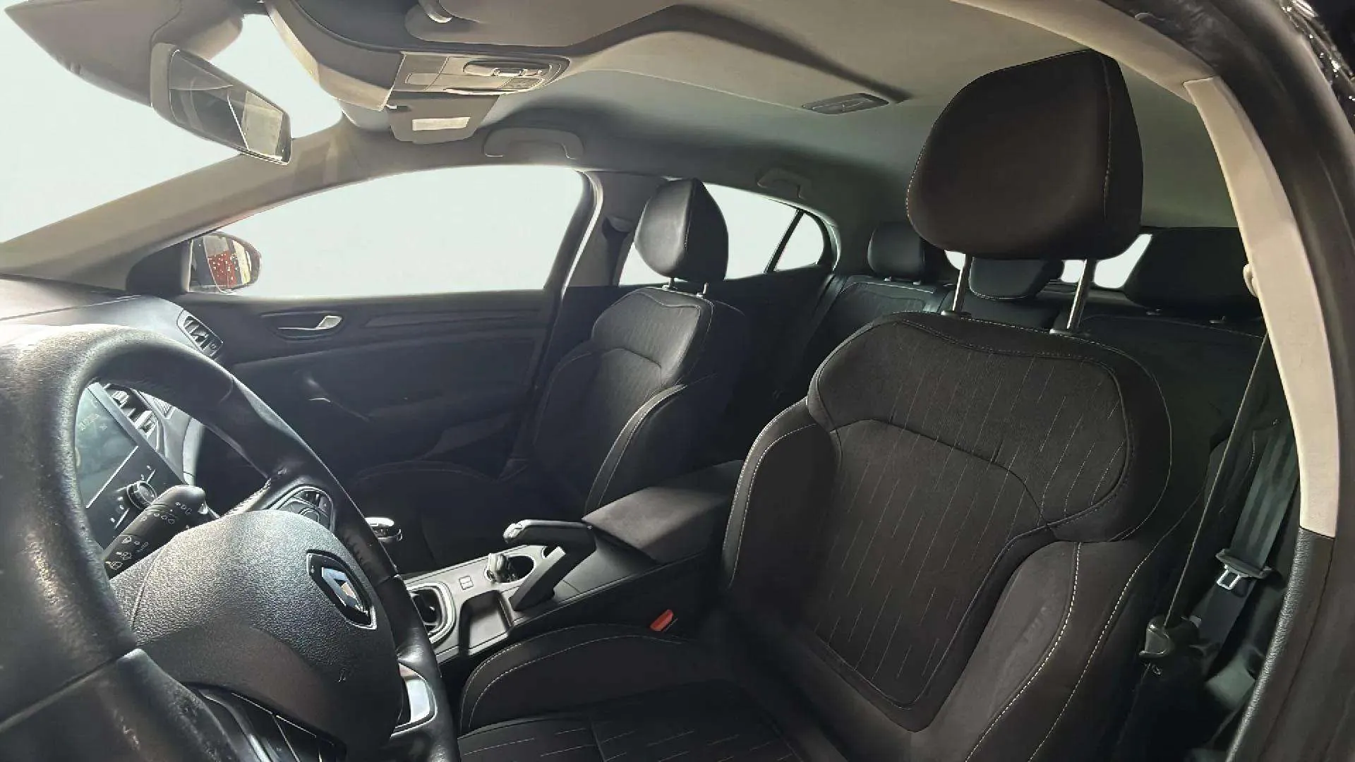 Renault Mégane Limited TCe GPF - foto 10