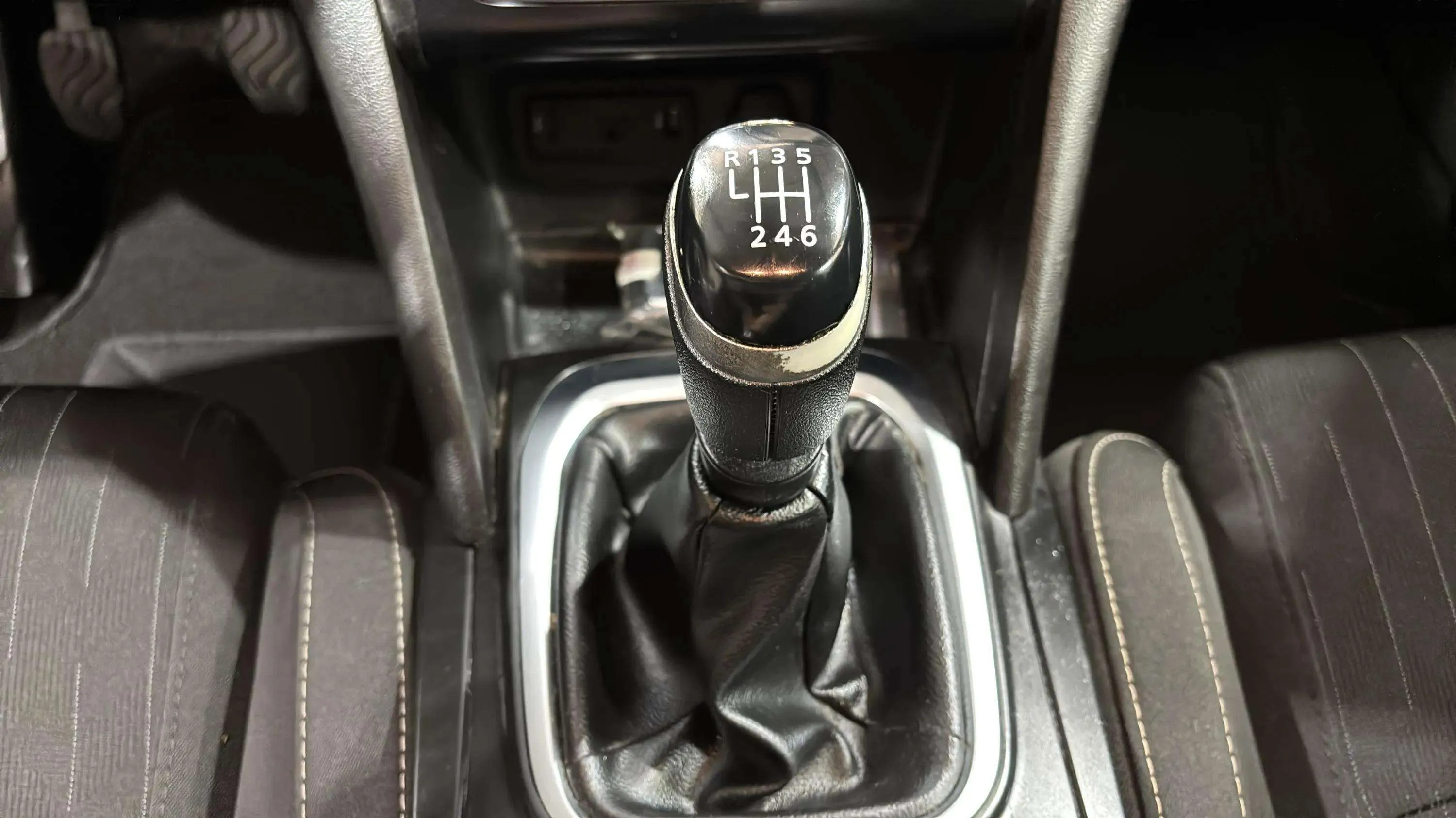 Renault Mégane Business TCe GPF -SS - foto 14