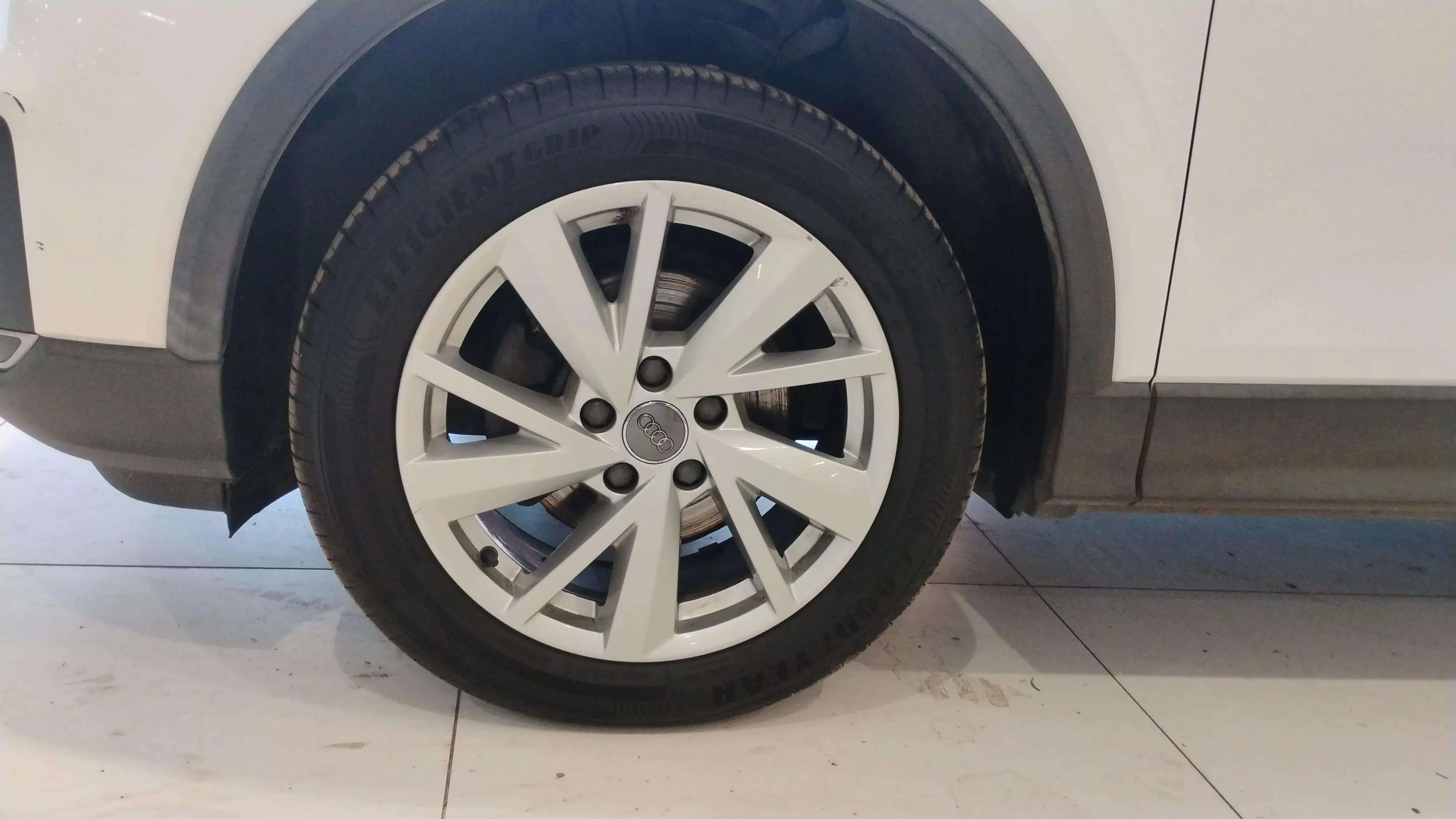Audi Q2 Advanced 30 TDI S tronic - foto 19