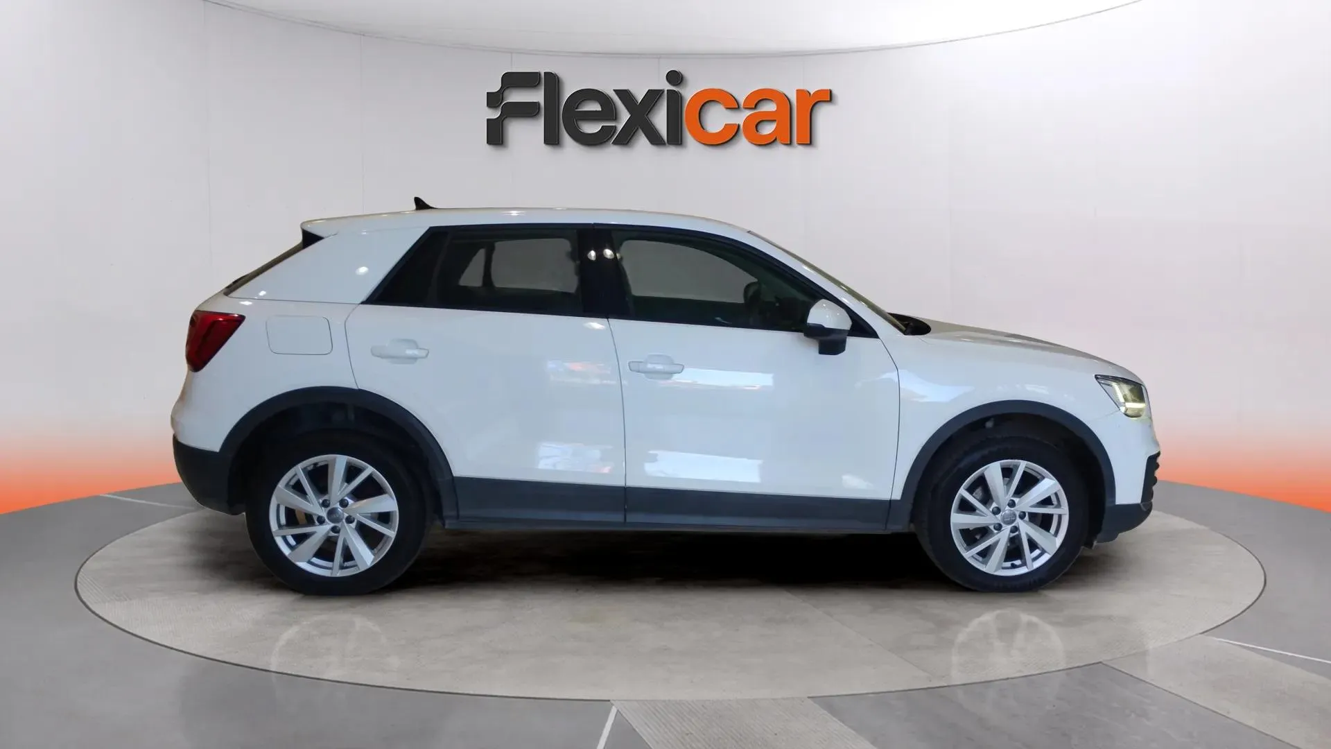 Audi Q2 Advanced 30 TDI S tronic - foto 3