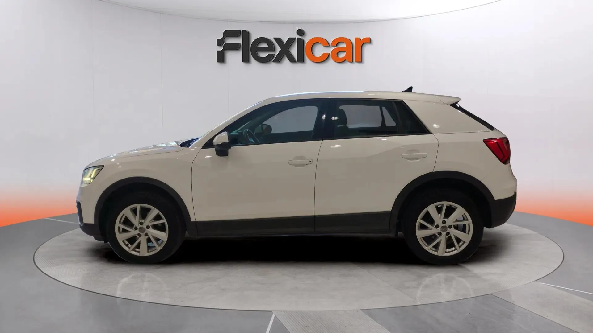 Audi Q2 Advanced 30 TDI S tronic - foto 5