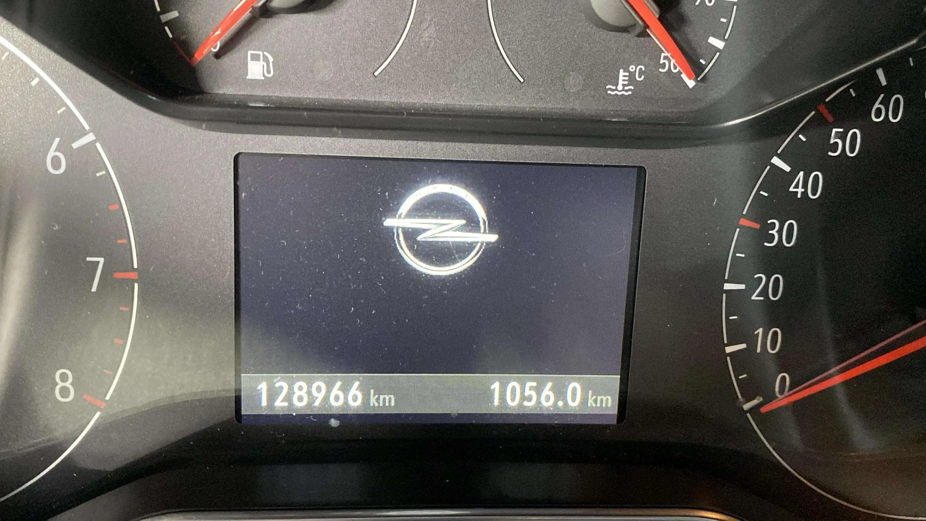 Opel Combo 1.5 TD Ed. Plus XL 7Pla - foto 14