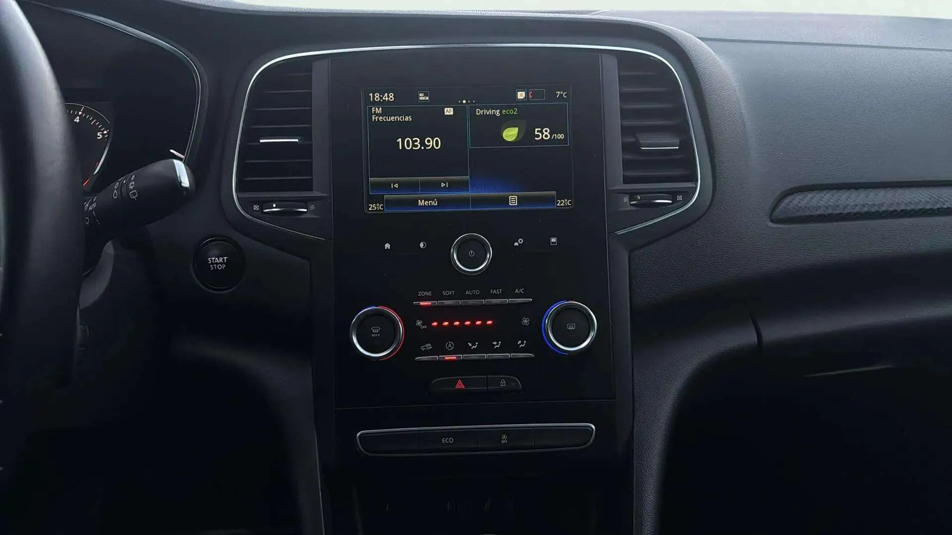 Renault Mégane Limited TCe GPF - foto 13