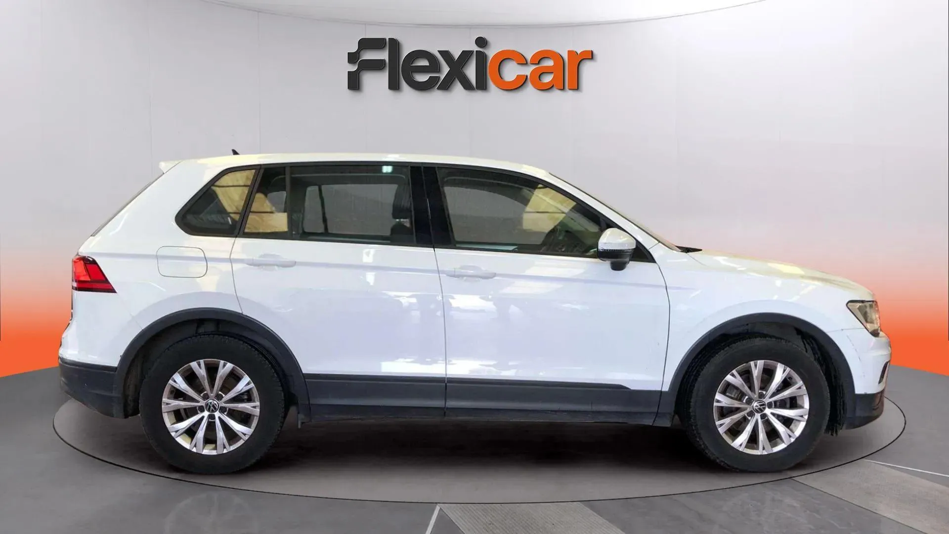 Volkswagen Tiguan Edition 2.0 TDI - foto 4