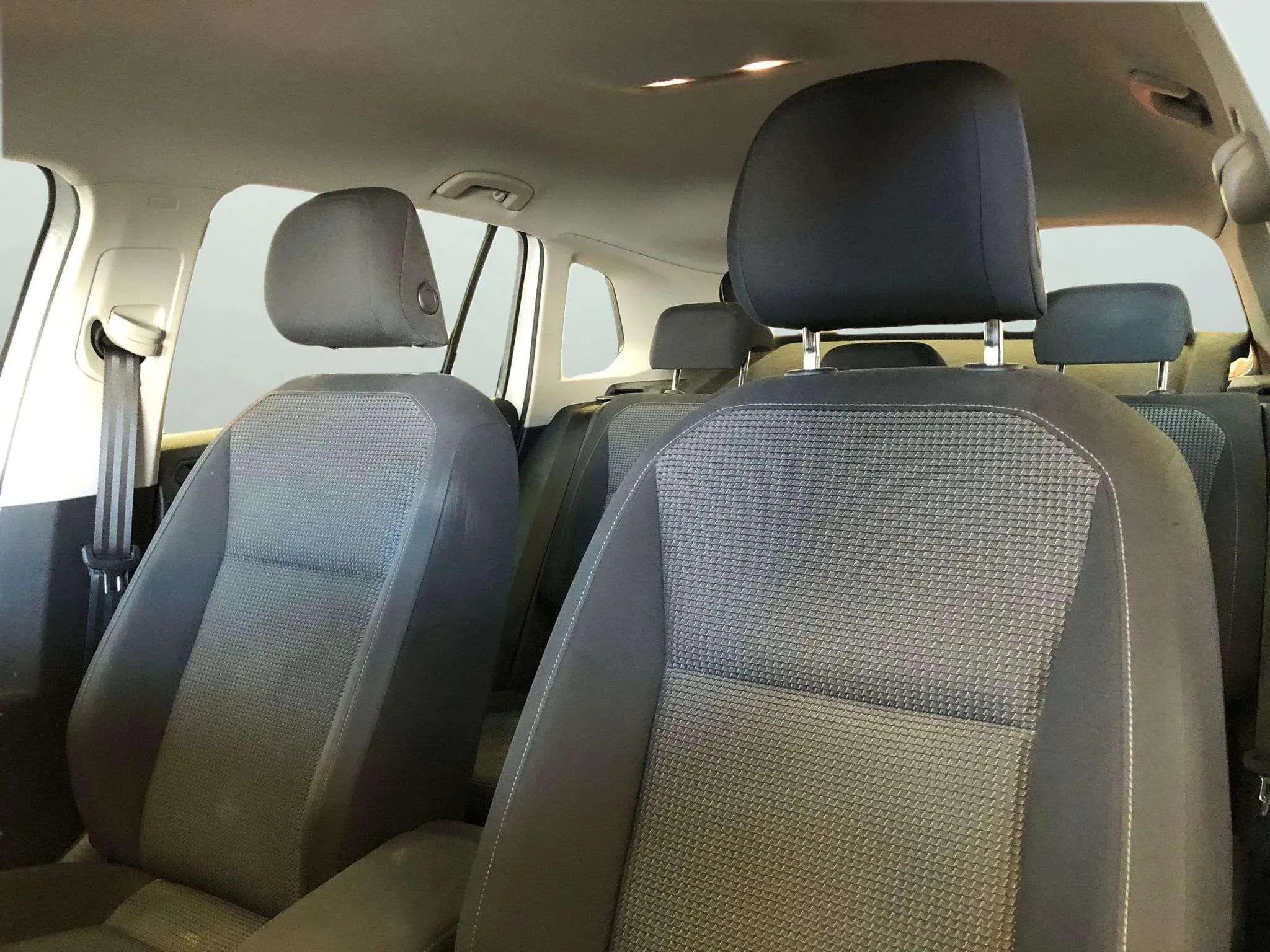 Volkswagen Tiguan Edition 2.0 TDI - foto 11