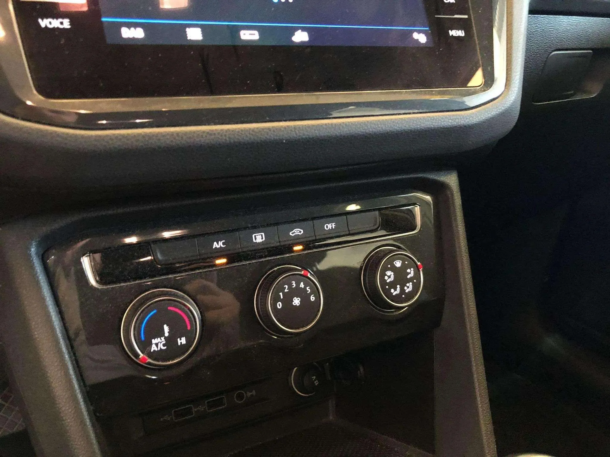 Volkswagen Tiguan Edition 2.0 TDI - foto 6