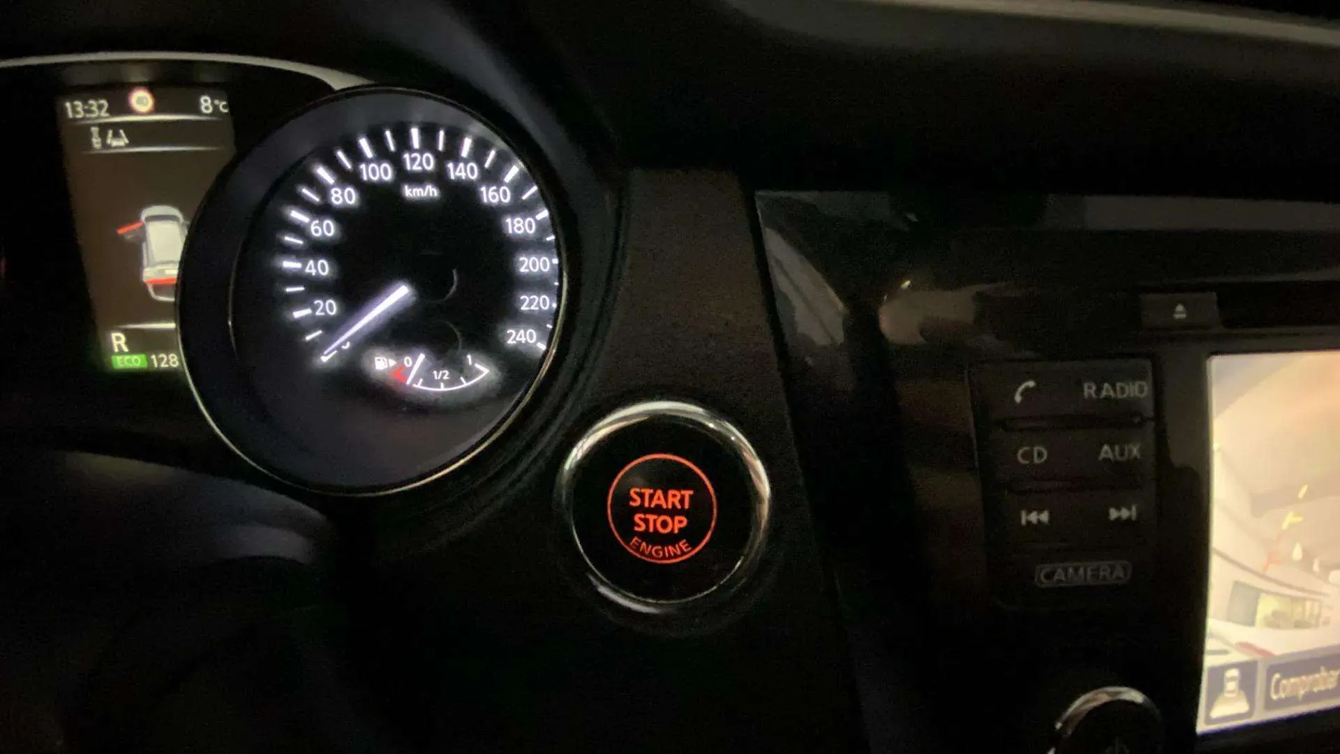 Nissan X-Trail 1.6 dCi Xtronic N-Connecta - foto 23