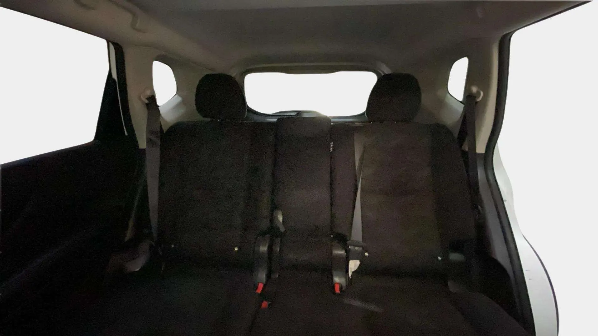 Nissan X-Trail 1.6 dCi Xtronic N-Connecta - foto 11