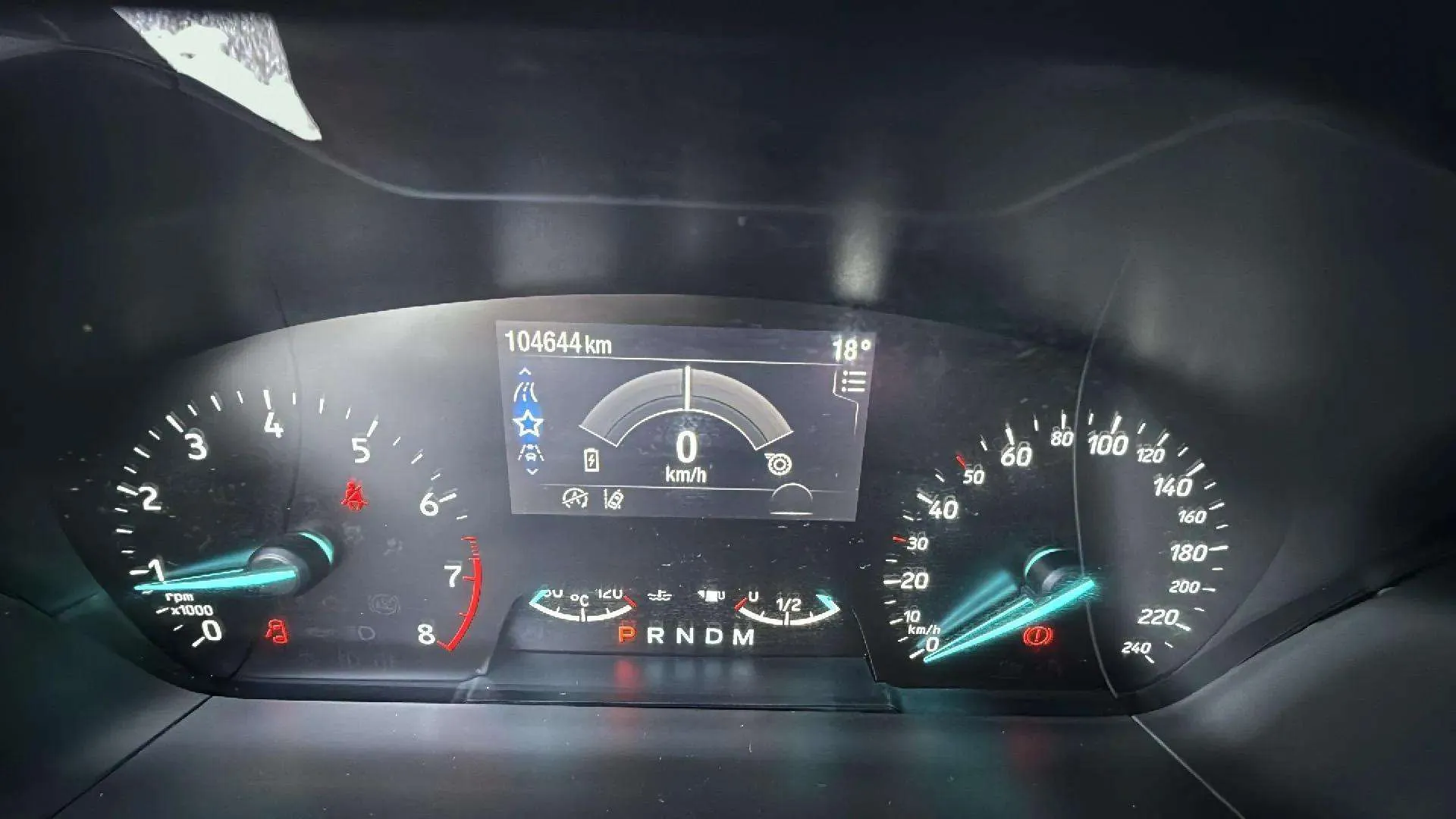 Ford Focus 1.0 EcoBoost MHEV ST-Line - foto 11