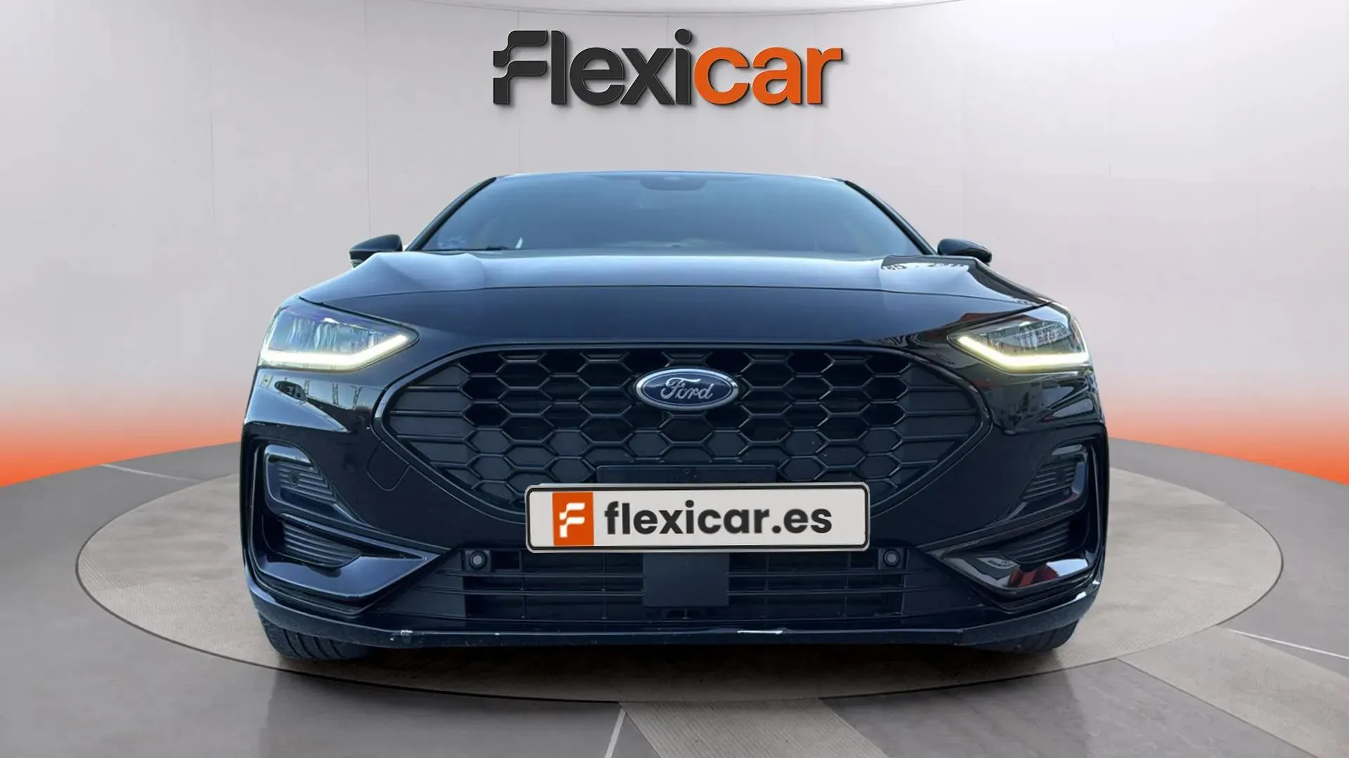 Ford Focus 1.0 EcoBoost MHEV ST-Line - foto 2