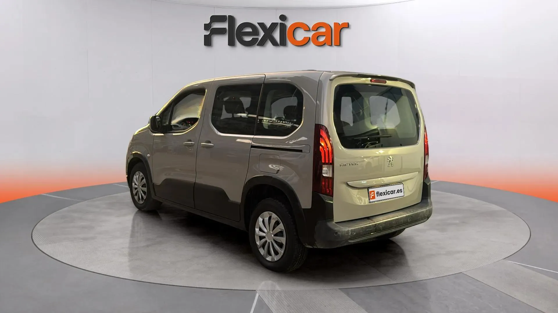 Peugeot Rifter Active Pack Standard BlueHDi - foto 32