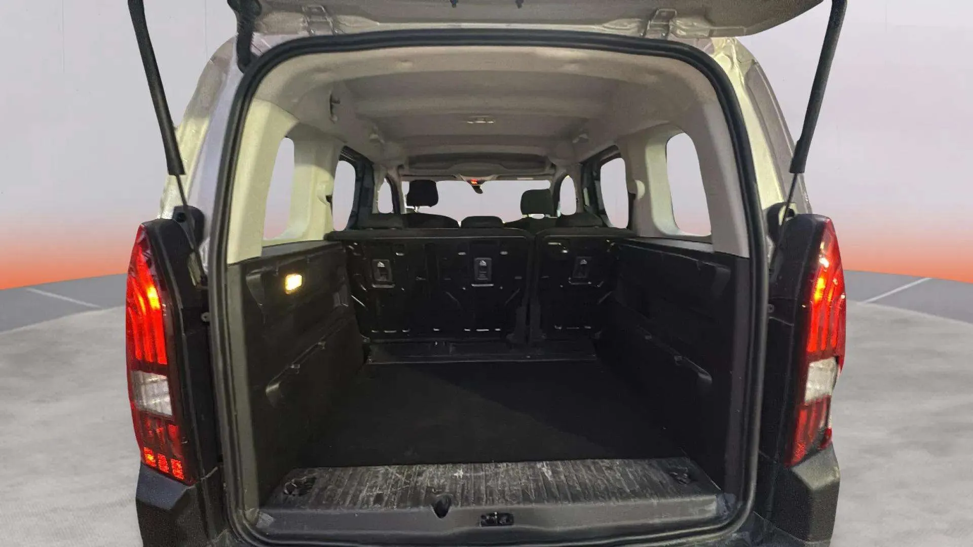 Peugeot Rifter Active Pack Standard BlueHDi - foto 44