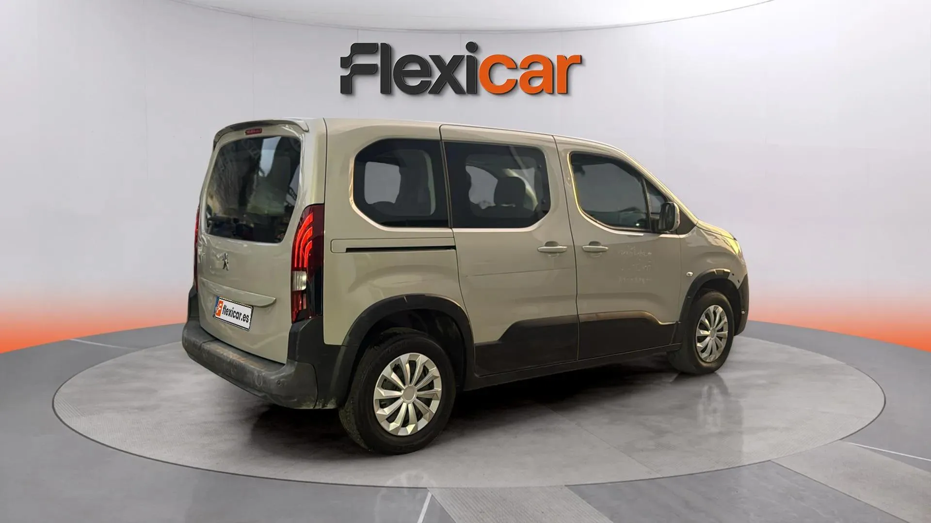 Peugeot Rifter Active Pack Standard BlueHDi - foto 29
