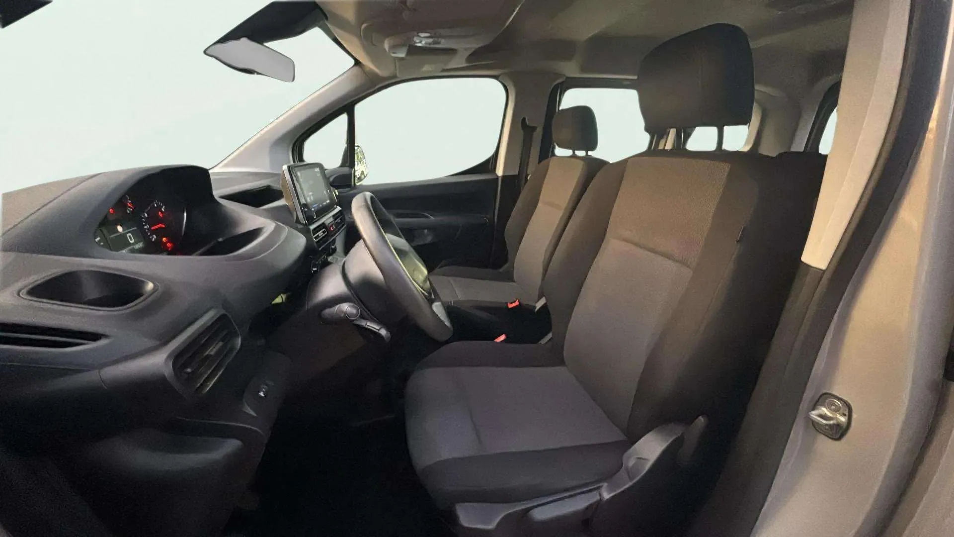 Peugeot Rifter Active Pack Standard BlueHDi - foto 41