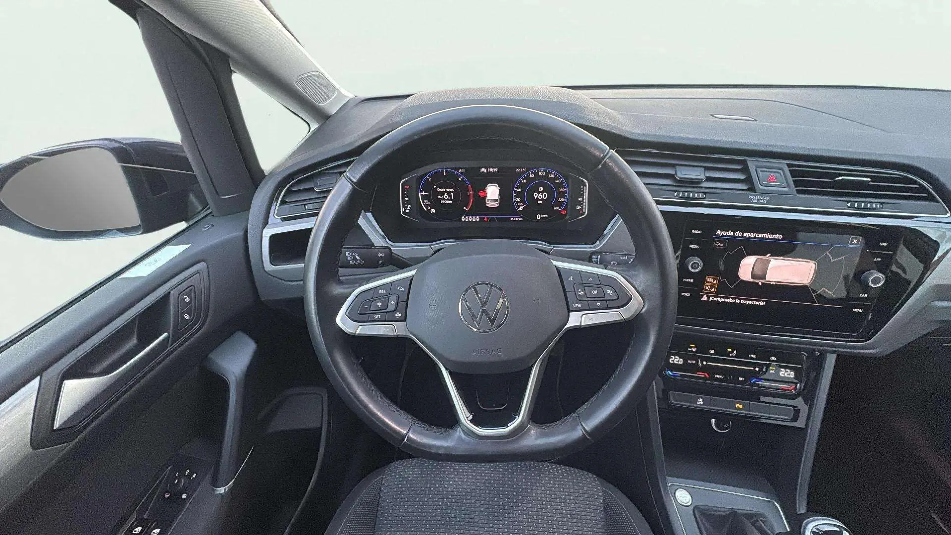 Volkswagen Touran Advance 2.0 TDI - foto 14