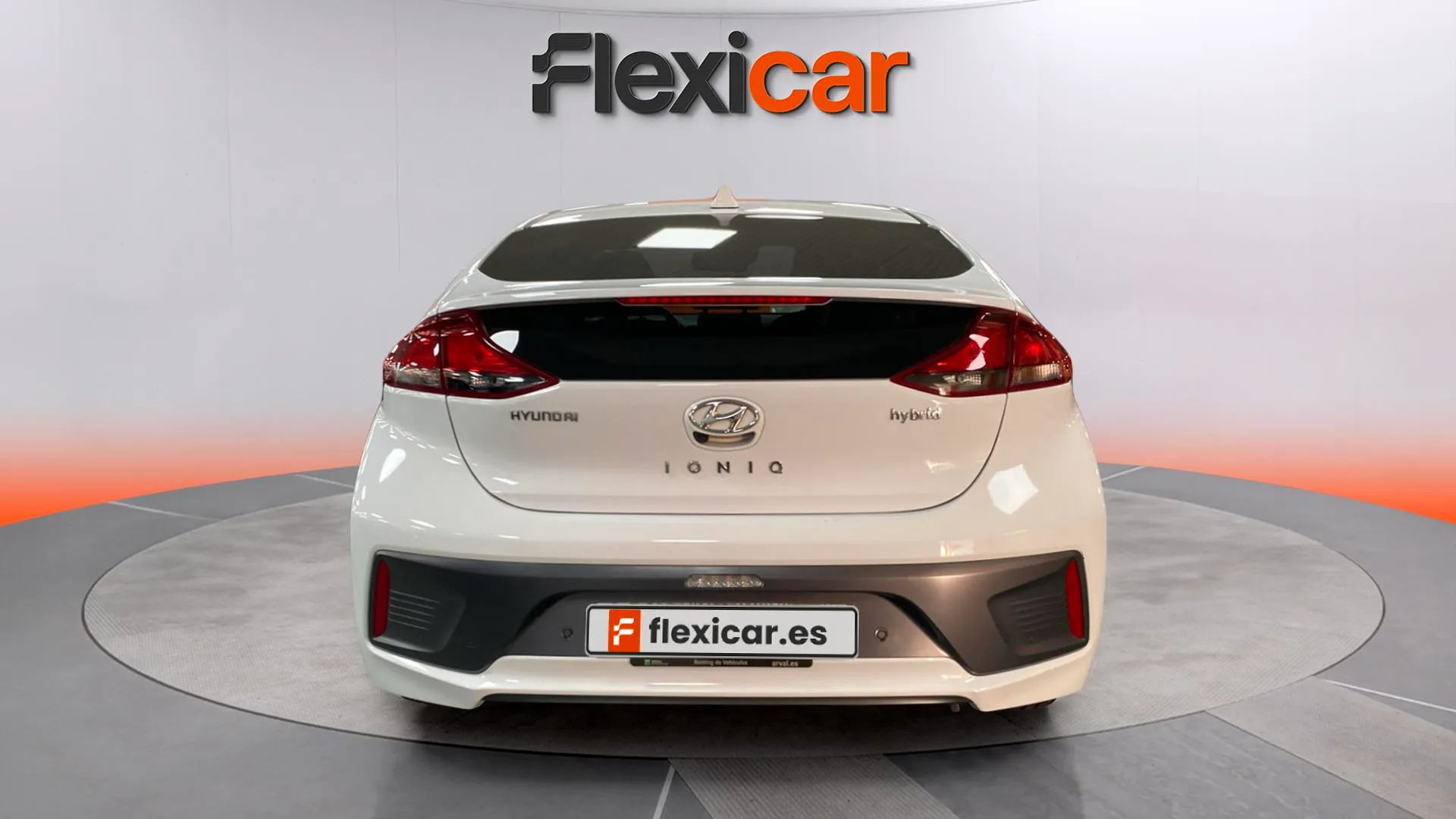 Hyundai Ioniq 1.6 GDI HEV Klass DCT - foto 6