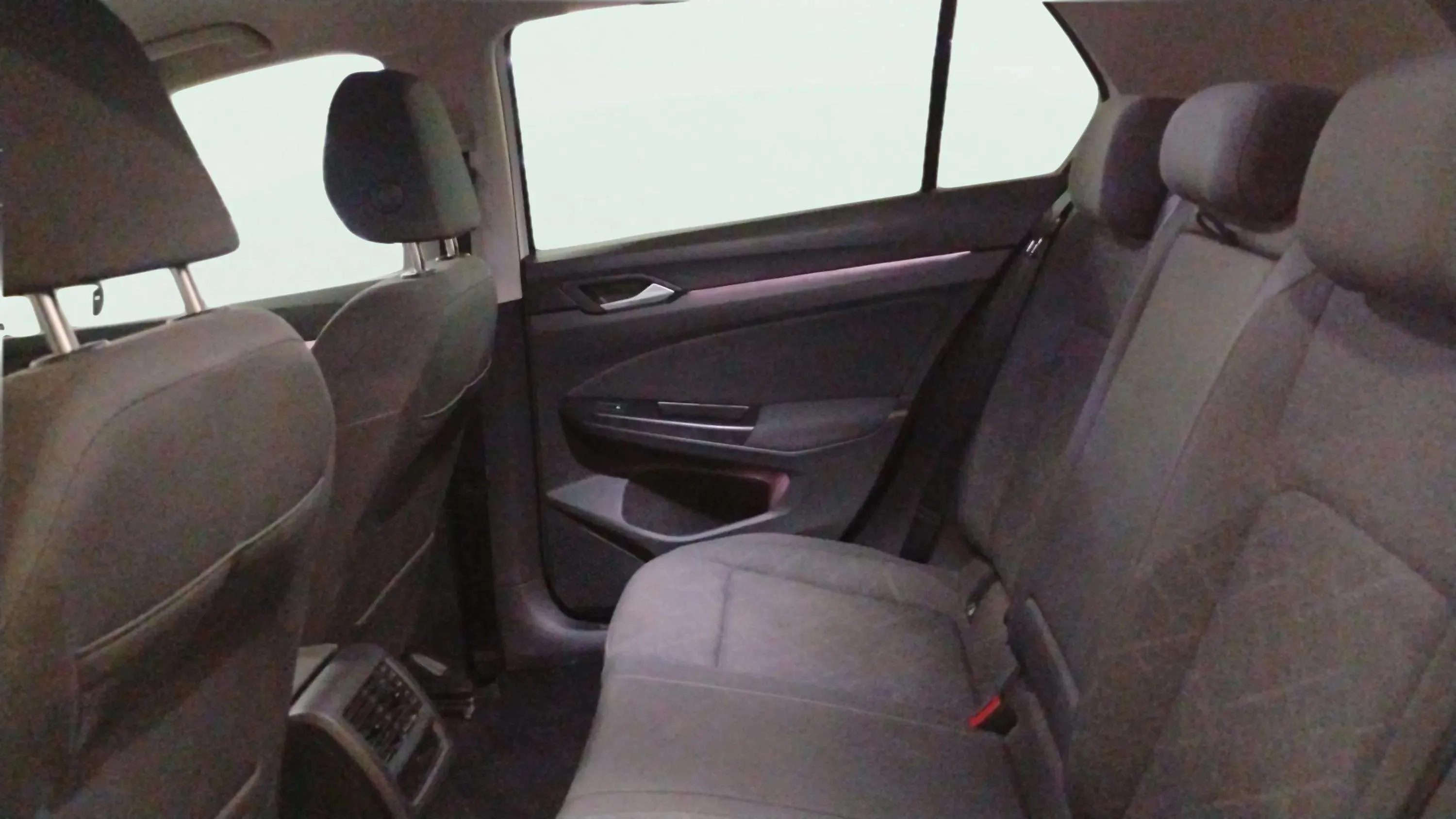 Volkswagen Golf Advance 2.0 TDI DSG - foto 18