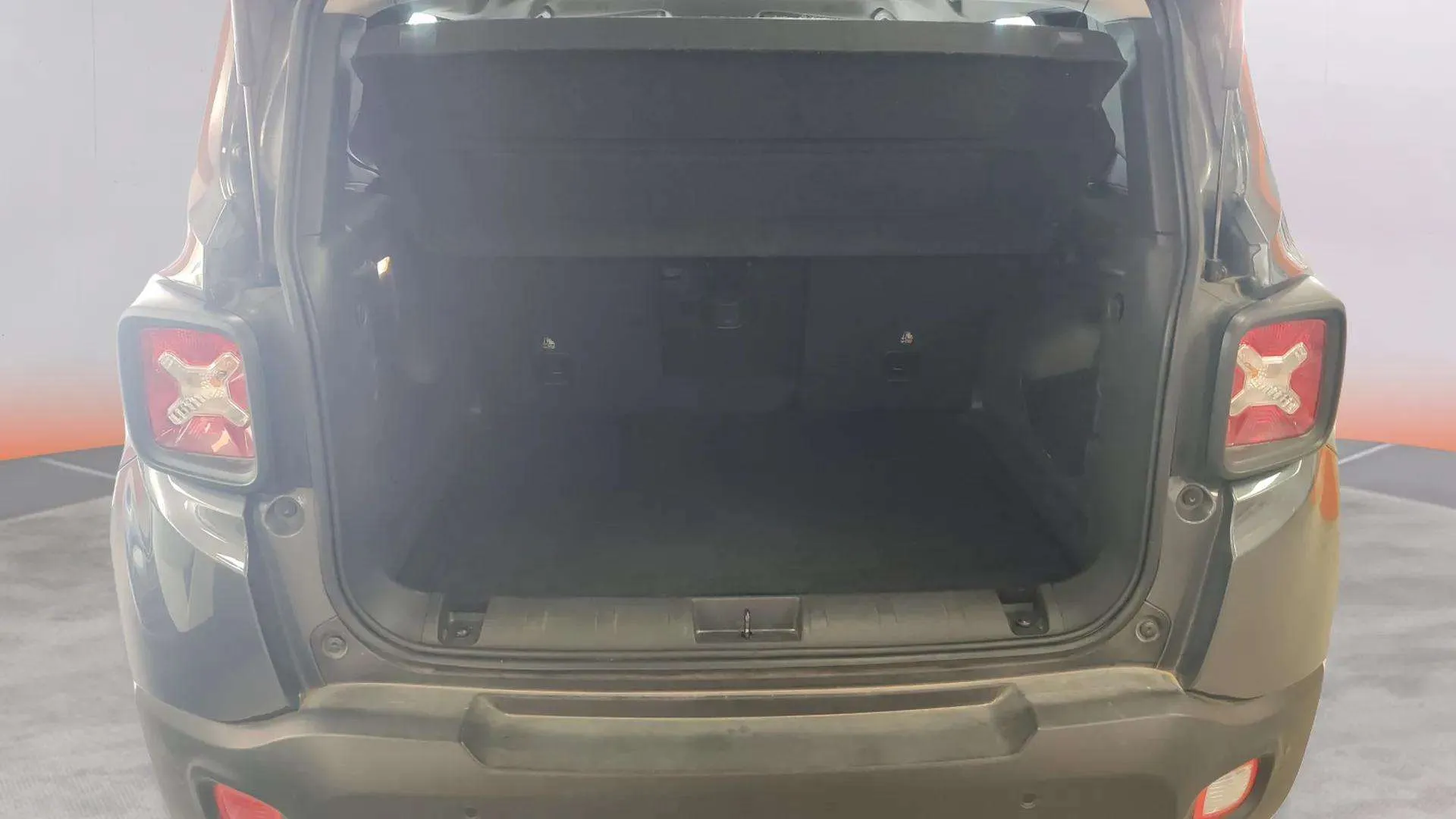 Jeep Renegade Limited 1.0G 4x2 - foto 5