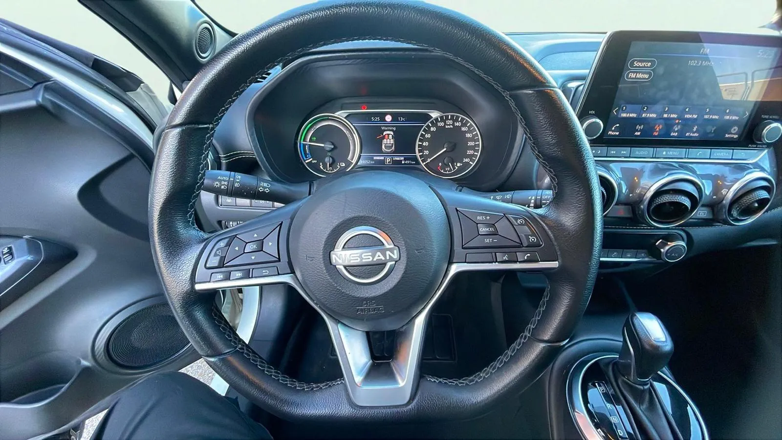 Nissan Juke 1.6 Hybrid N-Connecta - foto 7