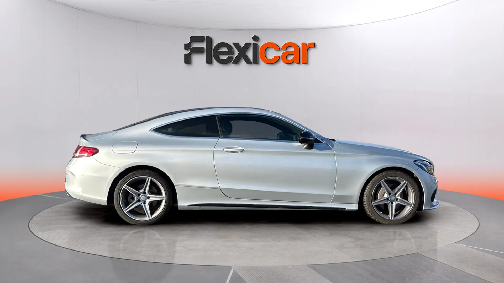 Mercedes-Benz Clase C C Coupé 220 d AMG Line - foto 8