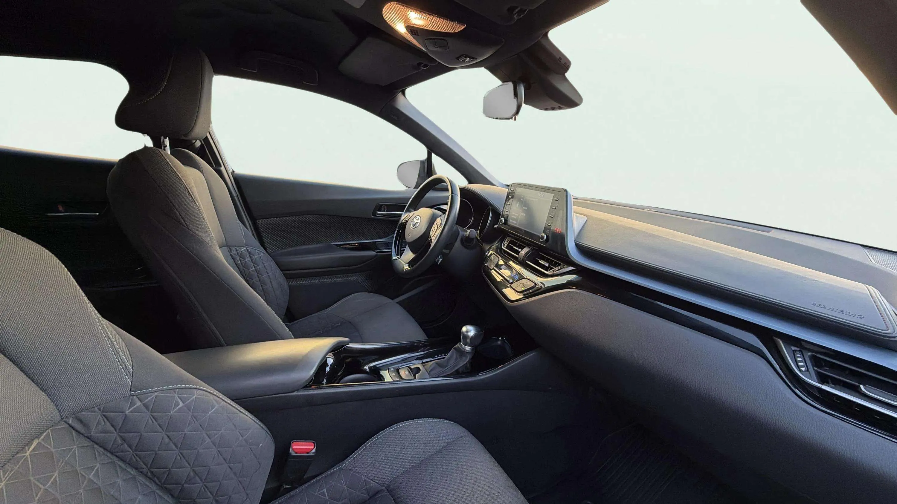 Toyota C-HR 1.8 125H Advance - foto 18