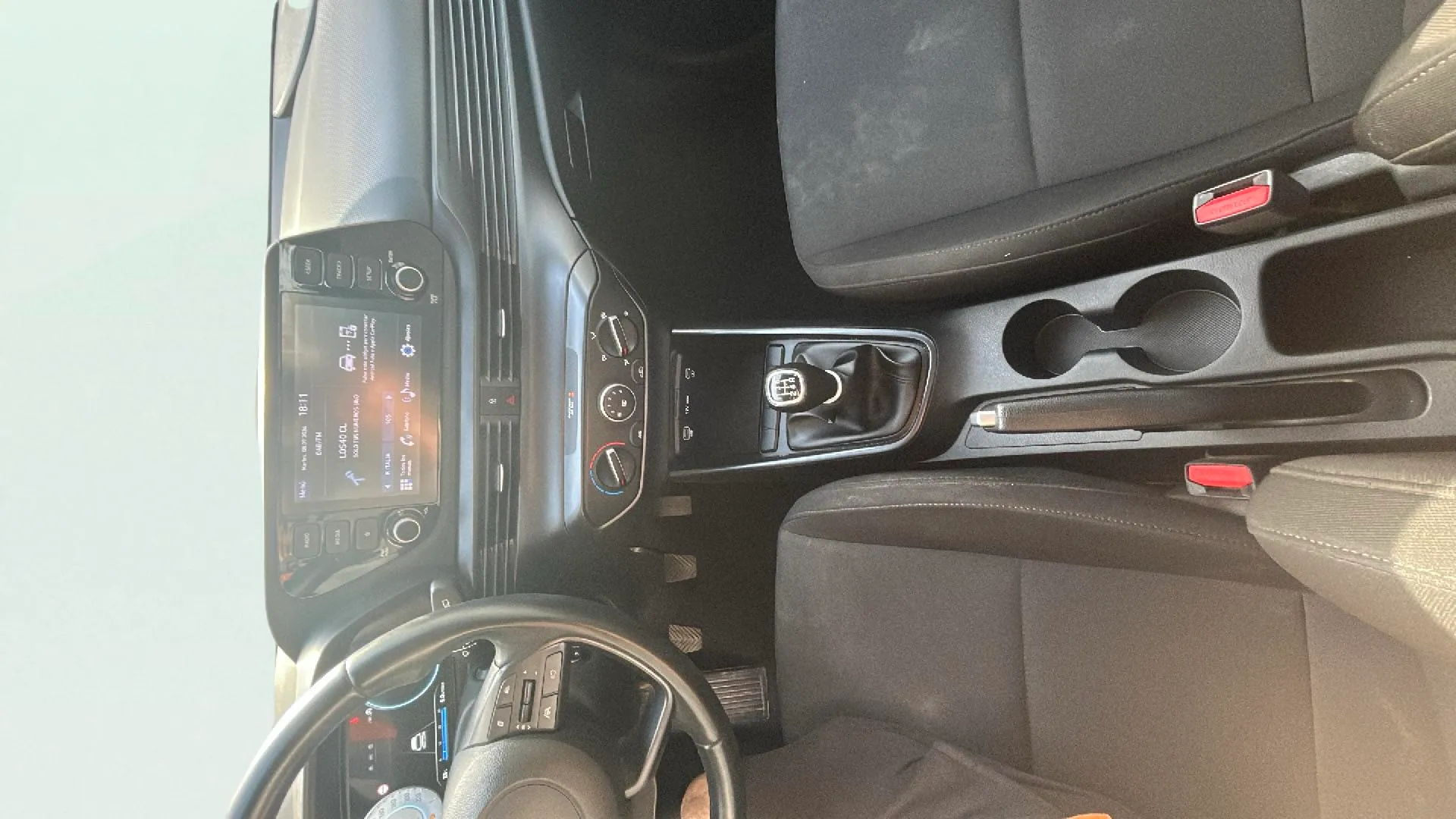 Hyundai i20 1.2 MPI Essence - foto 9