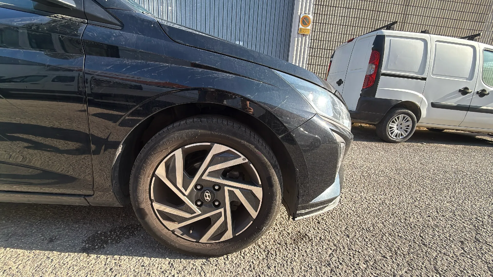Hyundai i20 1.2 MPI Essence - foto 23
