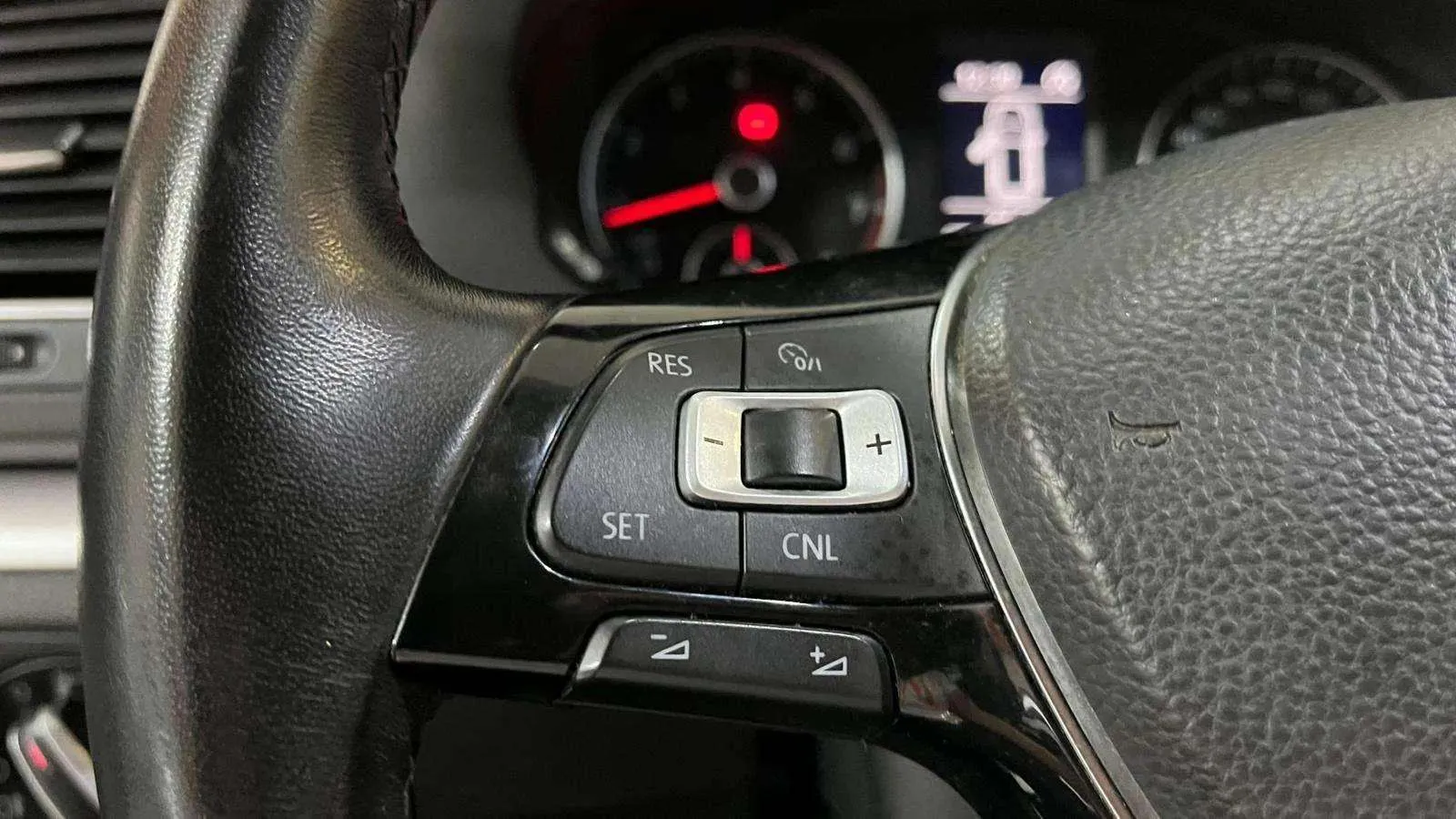 Volkswagen Sharan Edition 1.4 TSI - foto 12
