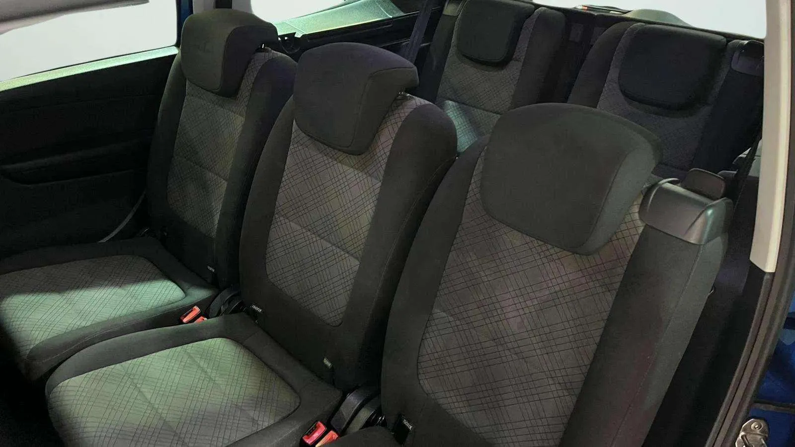 Volkswagen Sharan Edition 1.4 TSI - foto 21