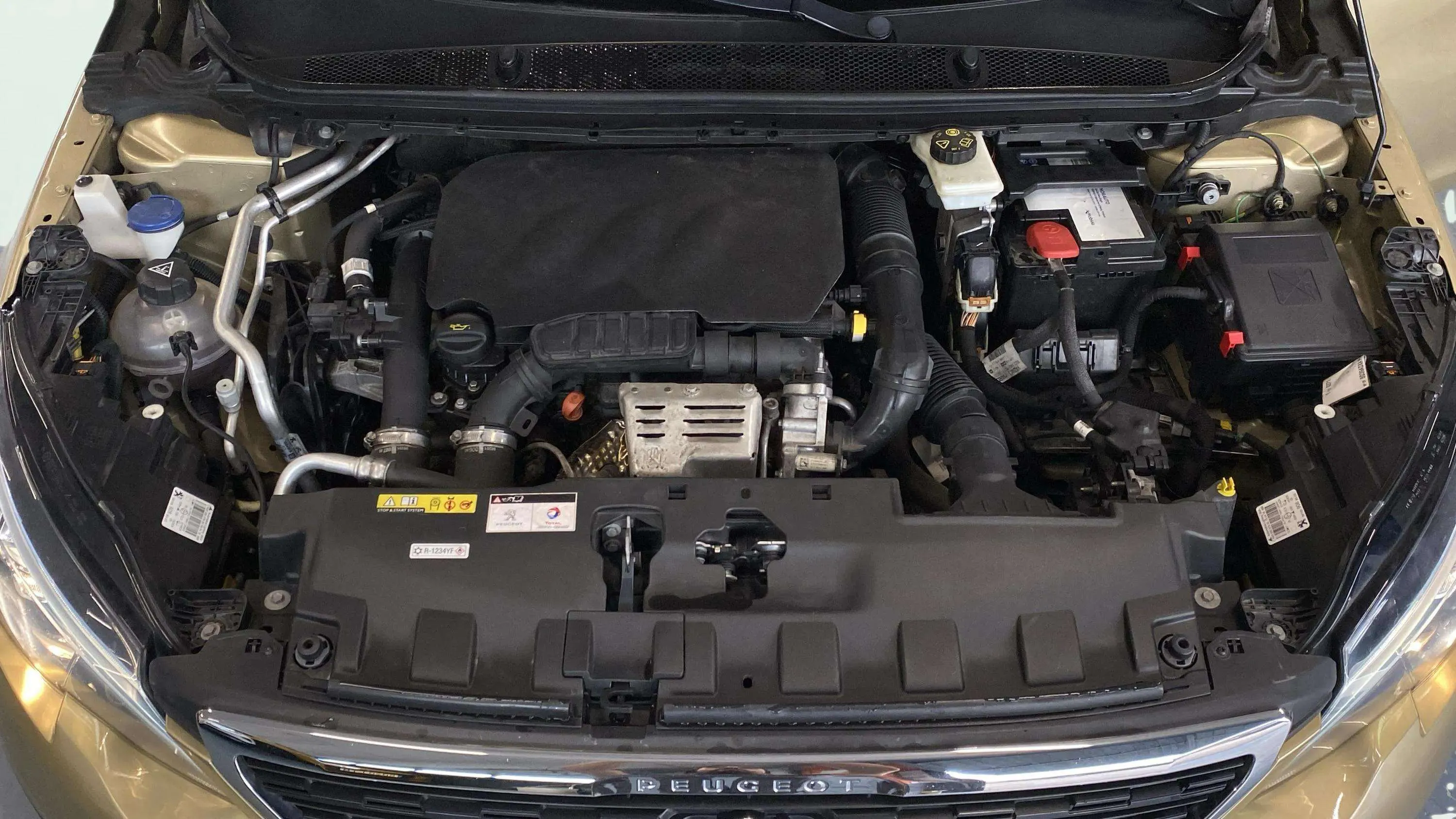 Peugeot 308 Access 1.2 PureTech 110 - foto 18