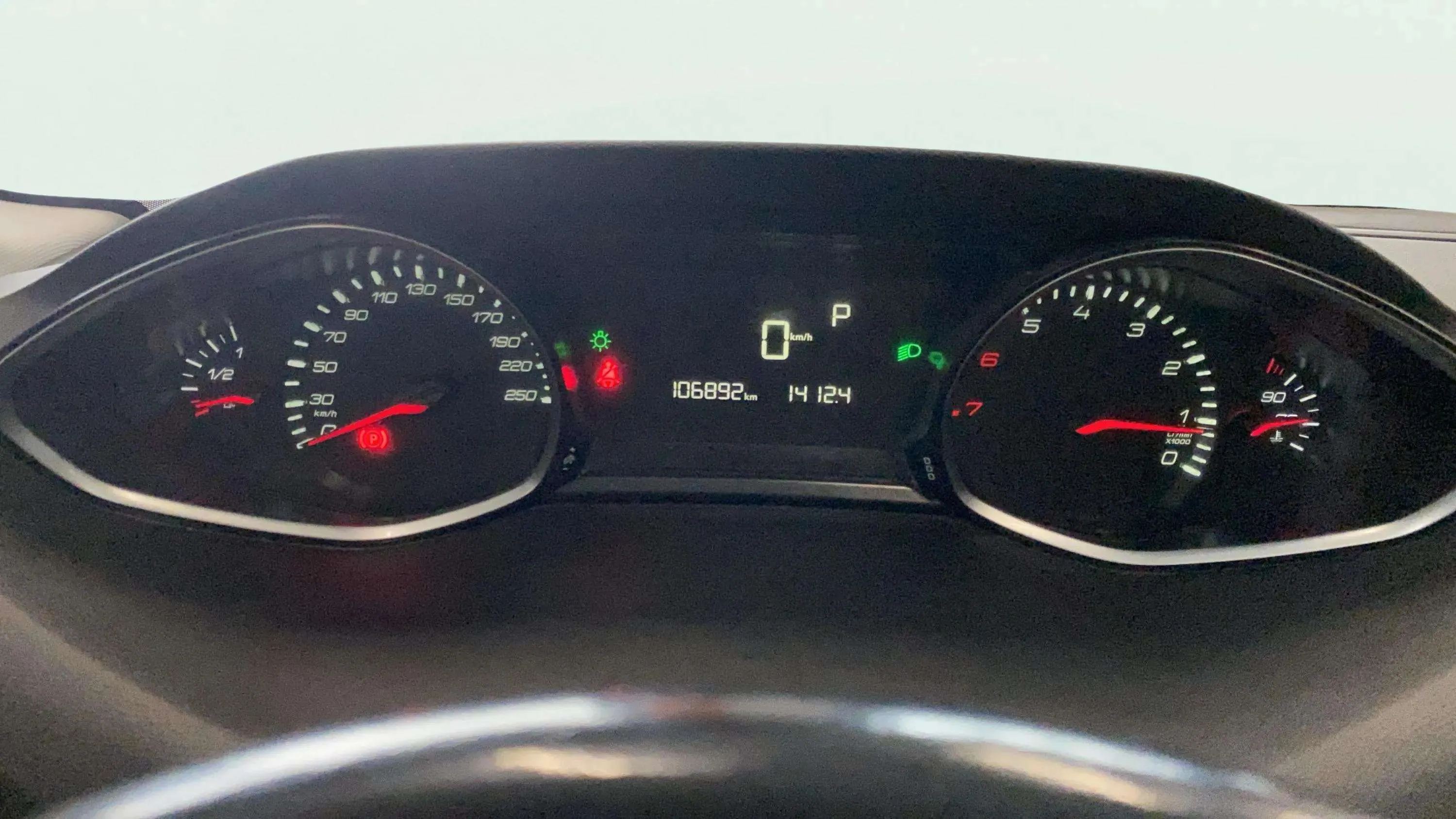 Peugeot 308 Access 1.2 PureTech 110 - foto 11
