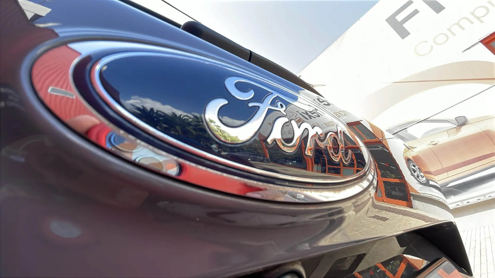 Ford Kuga ST-Line Limit Ed 1.5 EcoBoost 4x2 - foto 21