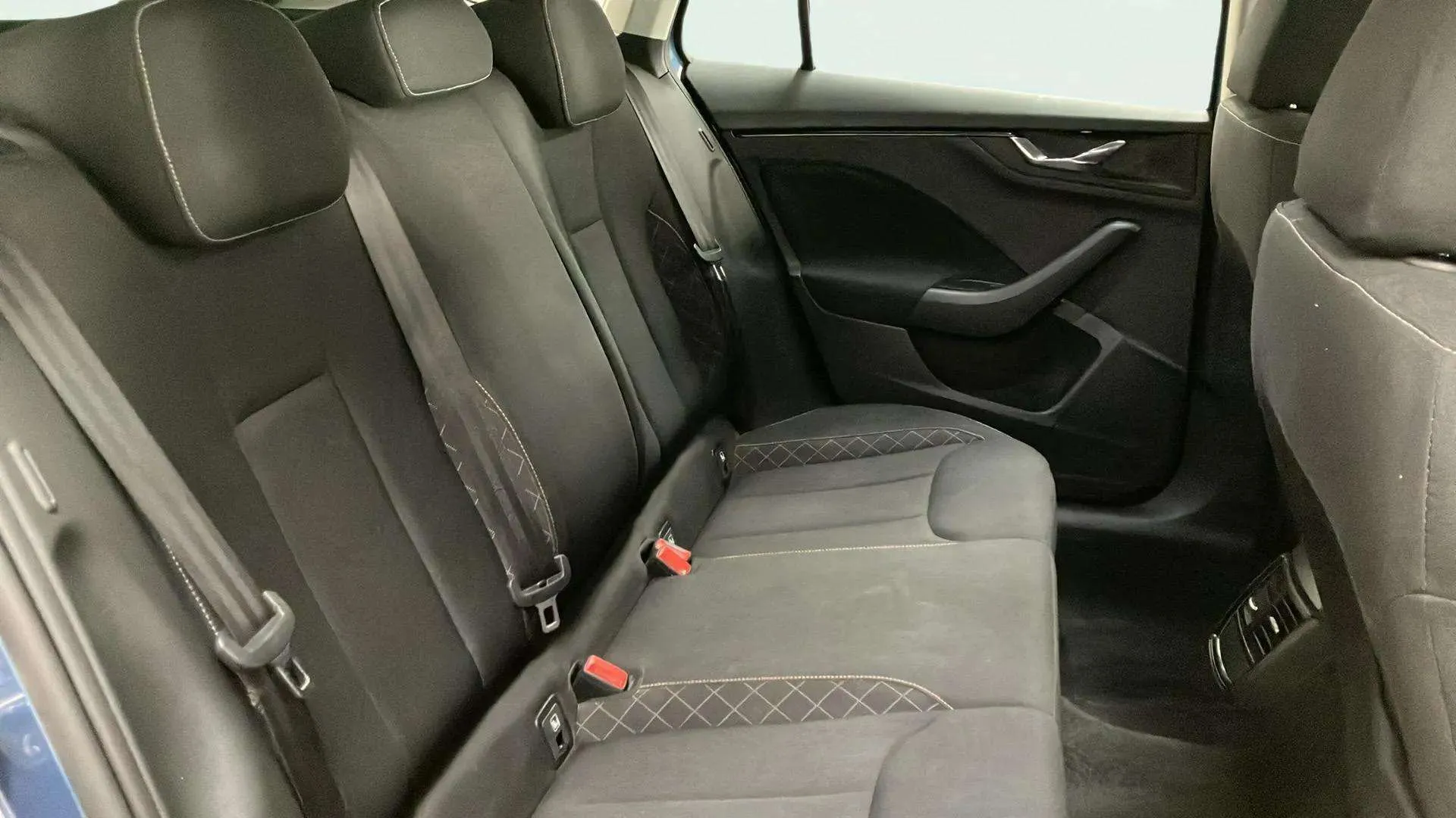 Škoda Scala 1.0 TSI Ambition - foto 12