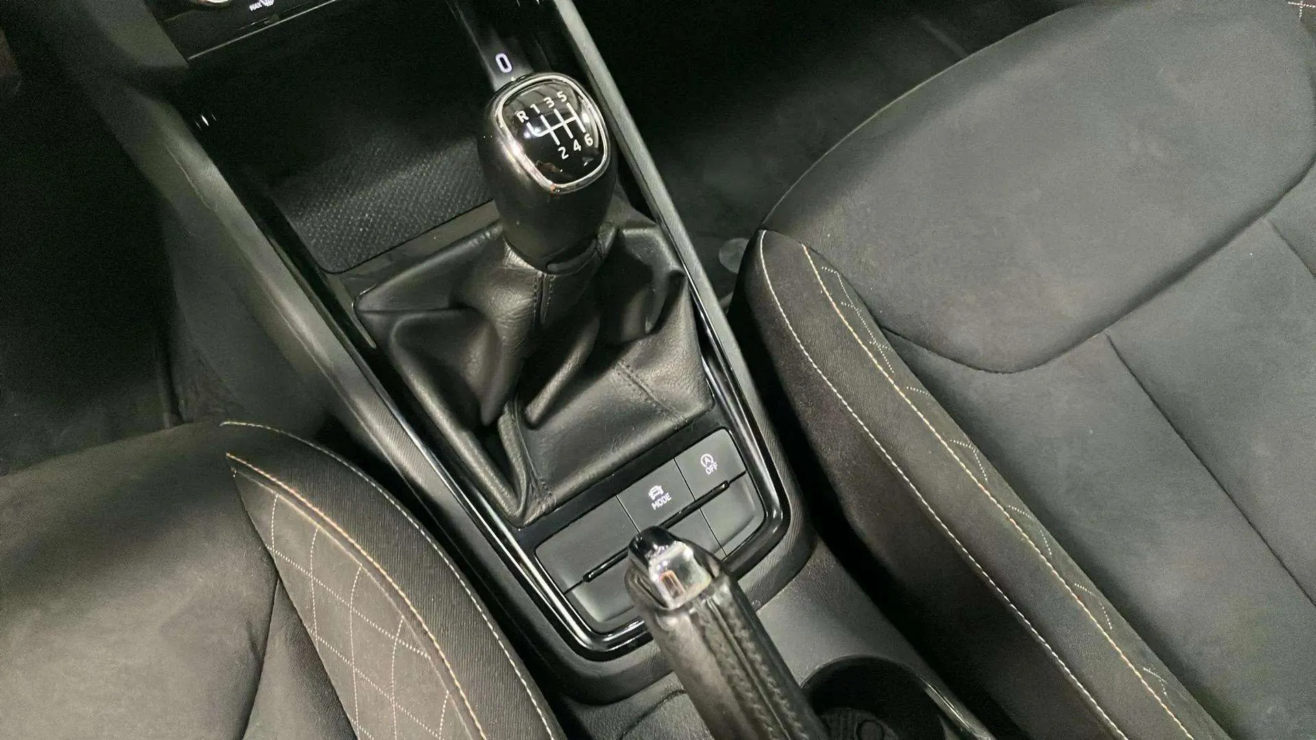 Škoda Scala 1.0 TSI Ambition - foto 20