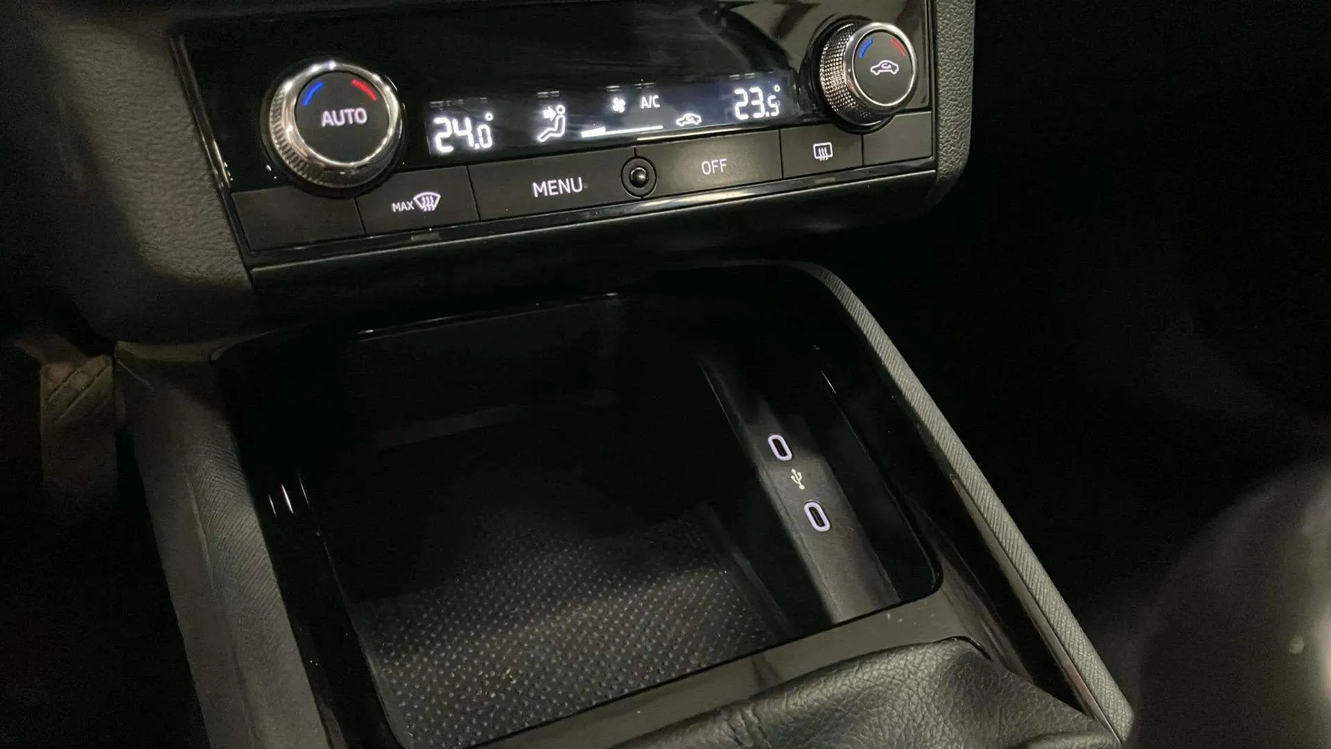 Škoda Scala 1.0 TSI Ambition - foto 19