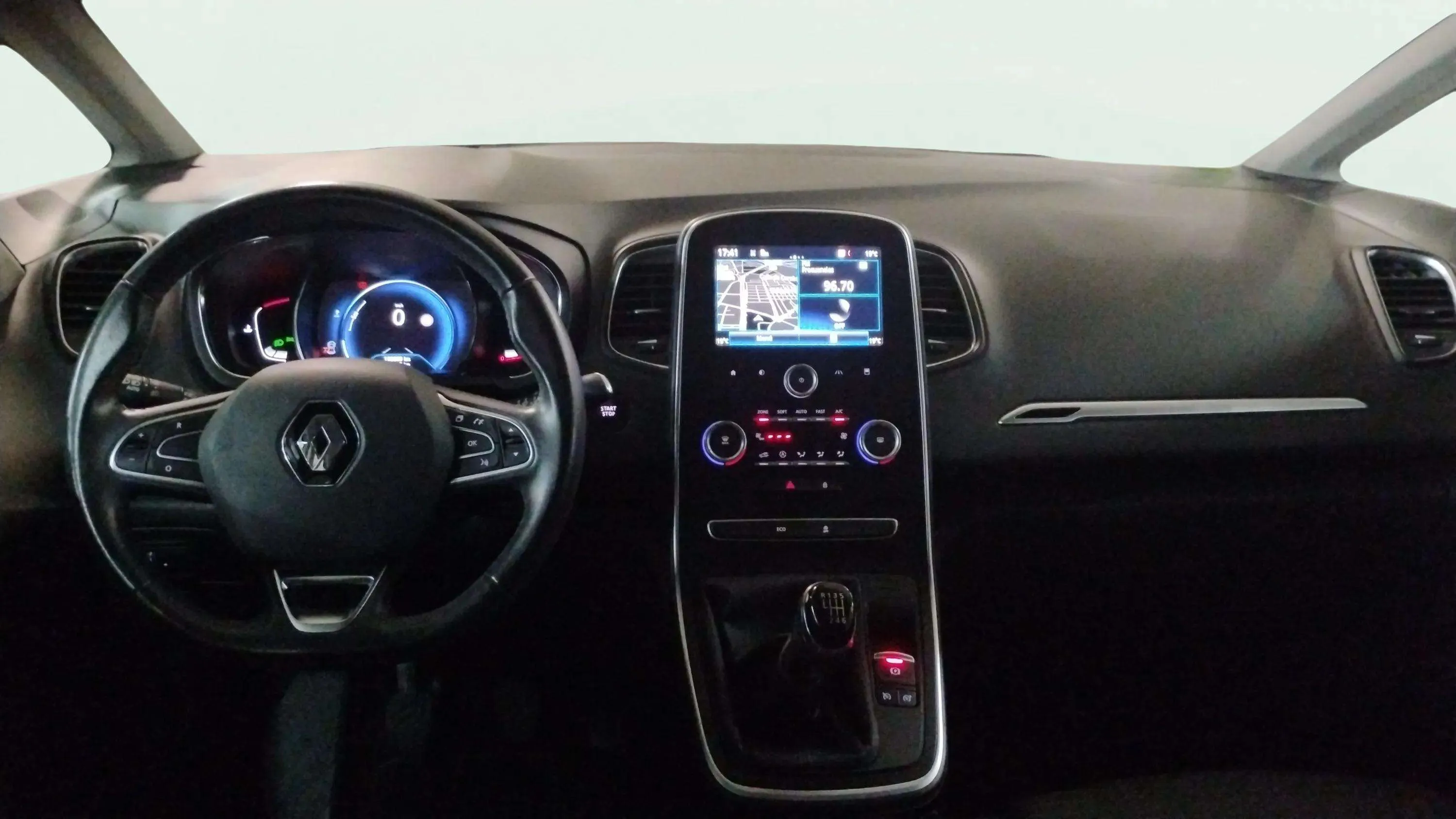 Renault Scénic Intens Energy dCi - foto 9