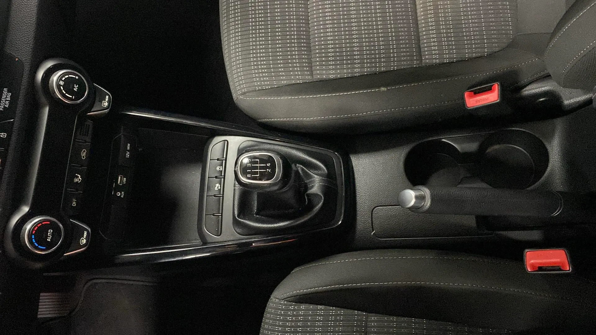 Kia Stonic 1.0 T-GDi Business - foto 17